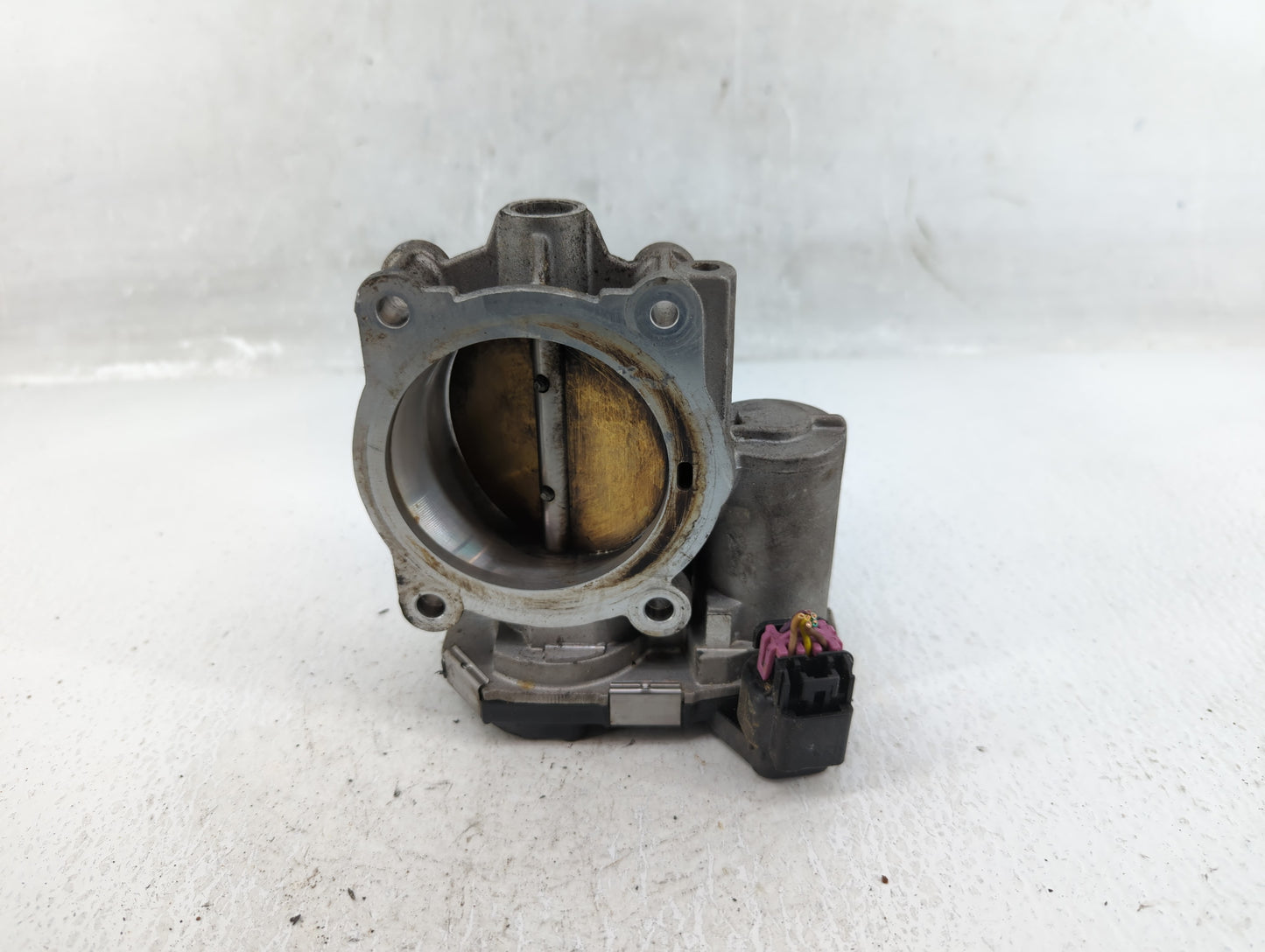 2010 Buick Lacrosse Throttle Body P/N:014 5 AA 994AA Fits Fits 2007 2008 2009 2011 2012 OEM Used Auto Parts - Oemusedautopar