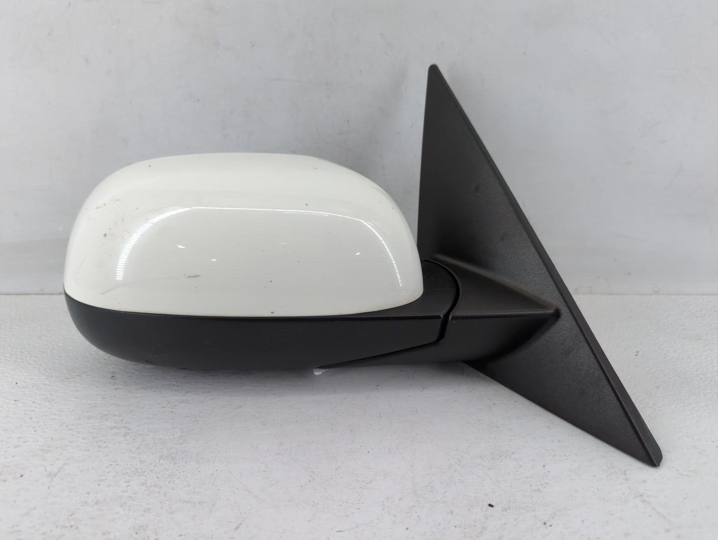 2010-2012 Buick Lacrosse Driver Left Side View Manual Door Mirror White - Oemusedautoparts1.com