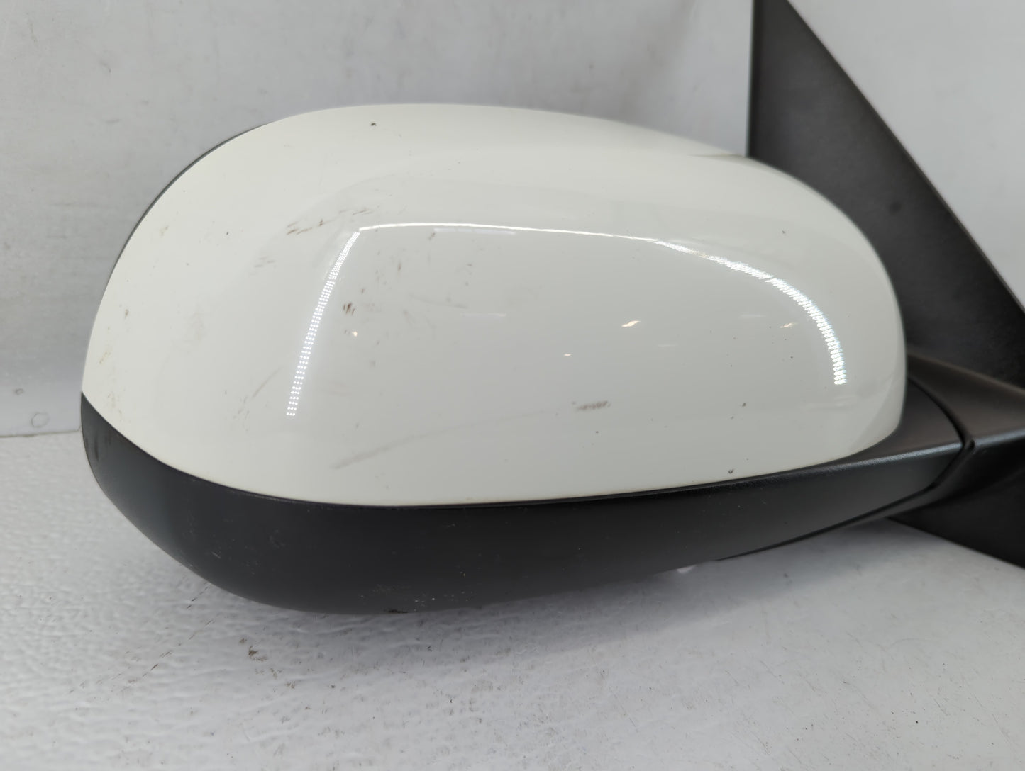 2010-2012 Buick Lacrosse Driver Left Side View Manual Door Mirror White - Oemusedautoparts1.com