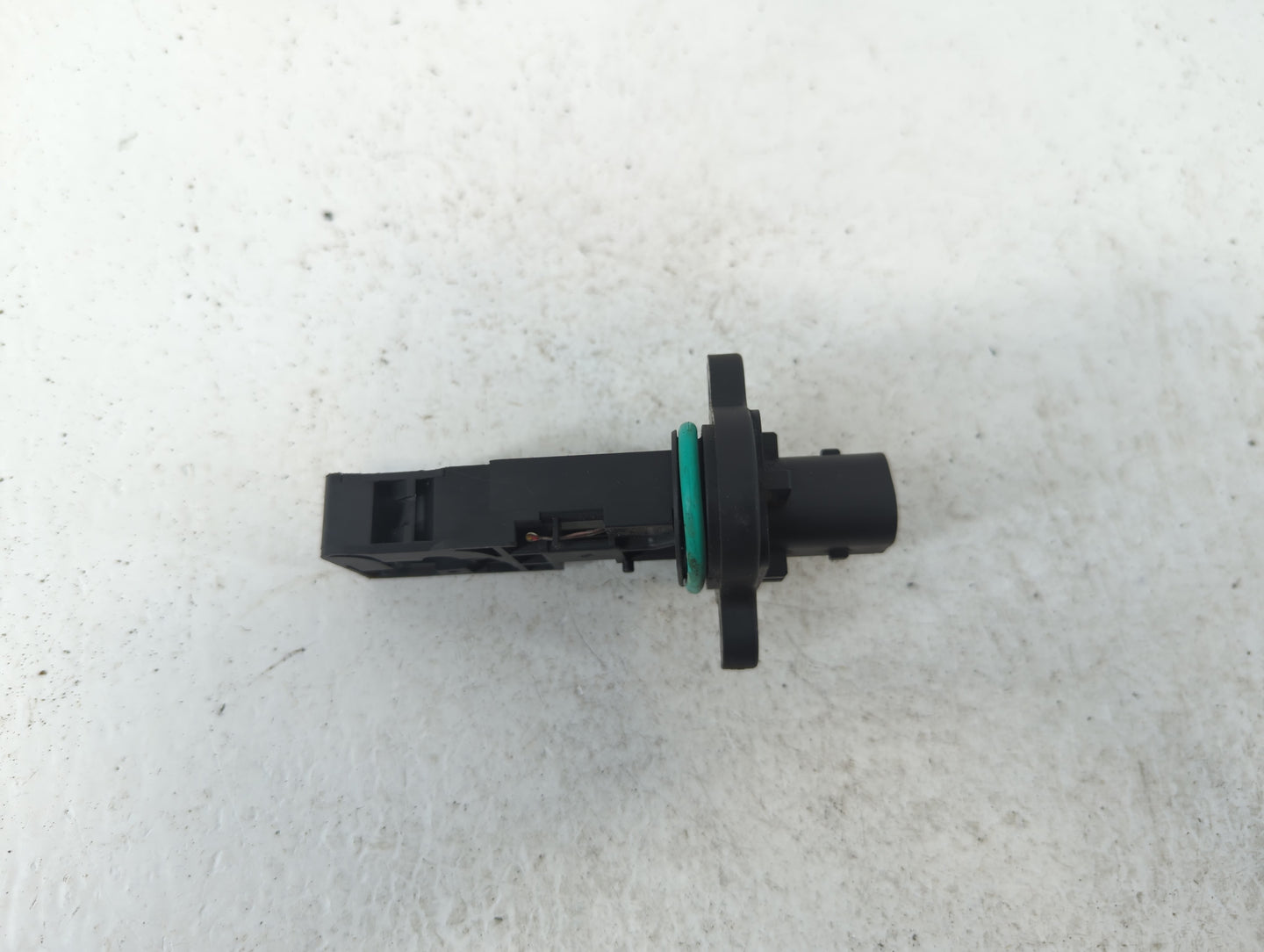 2010-2011 Buick Lacrosse Mass Air Flow Meter Maf - Oemusedautoparts1.com