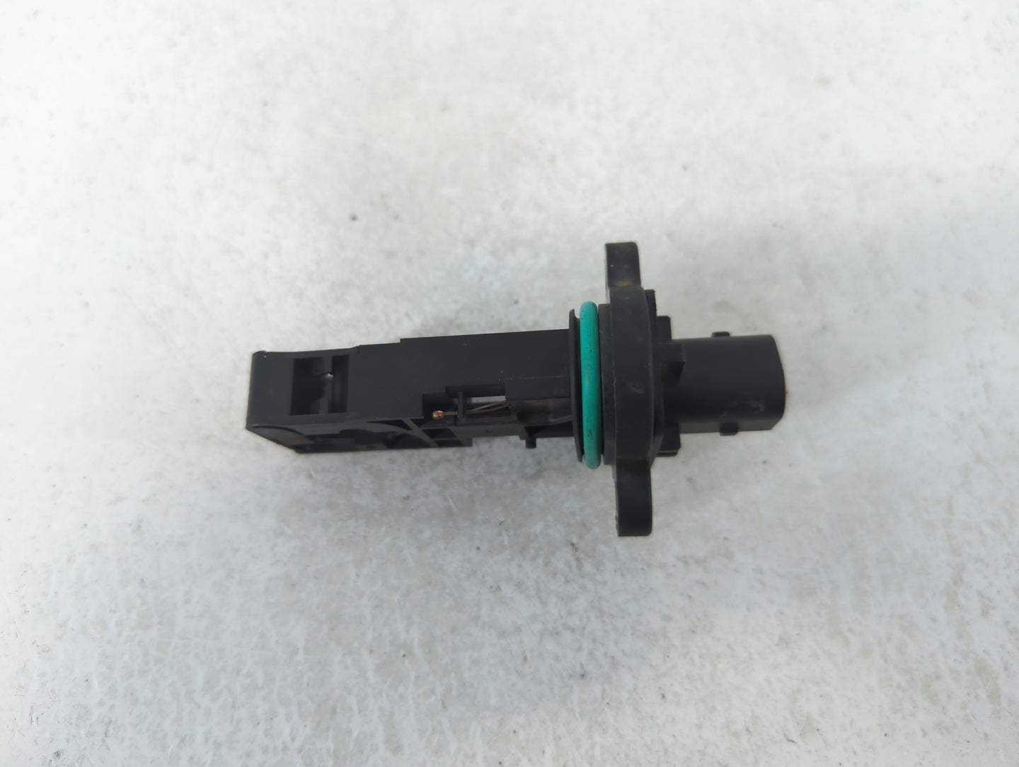 2010-2016 Buick Lacrosse Mass Air Flow Meter Maf - Oemusedautoparts1.com