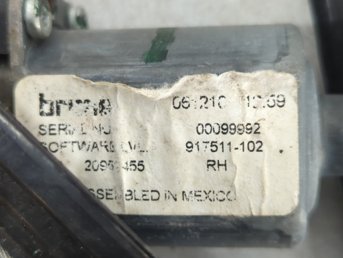 2011-2016 Buick Lacrosse Window Regulator Passenger Front 692270 - Oemusedautoparts1.com