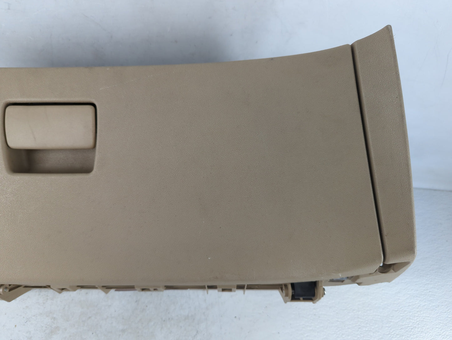2011 Buick Lacrosse Passenger Glove Box Door Storage Compartment 692653 - Oemusedautoparts1.com