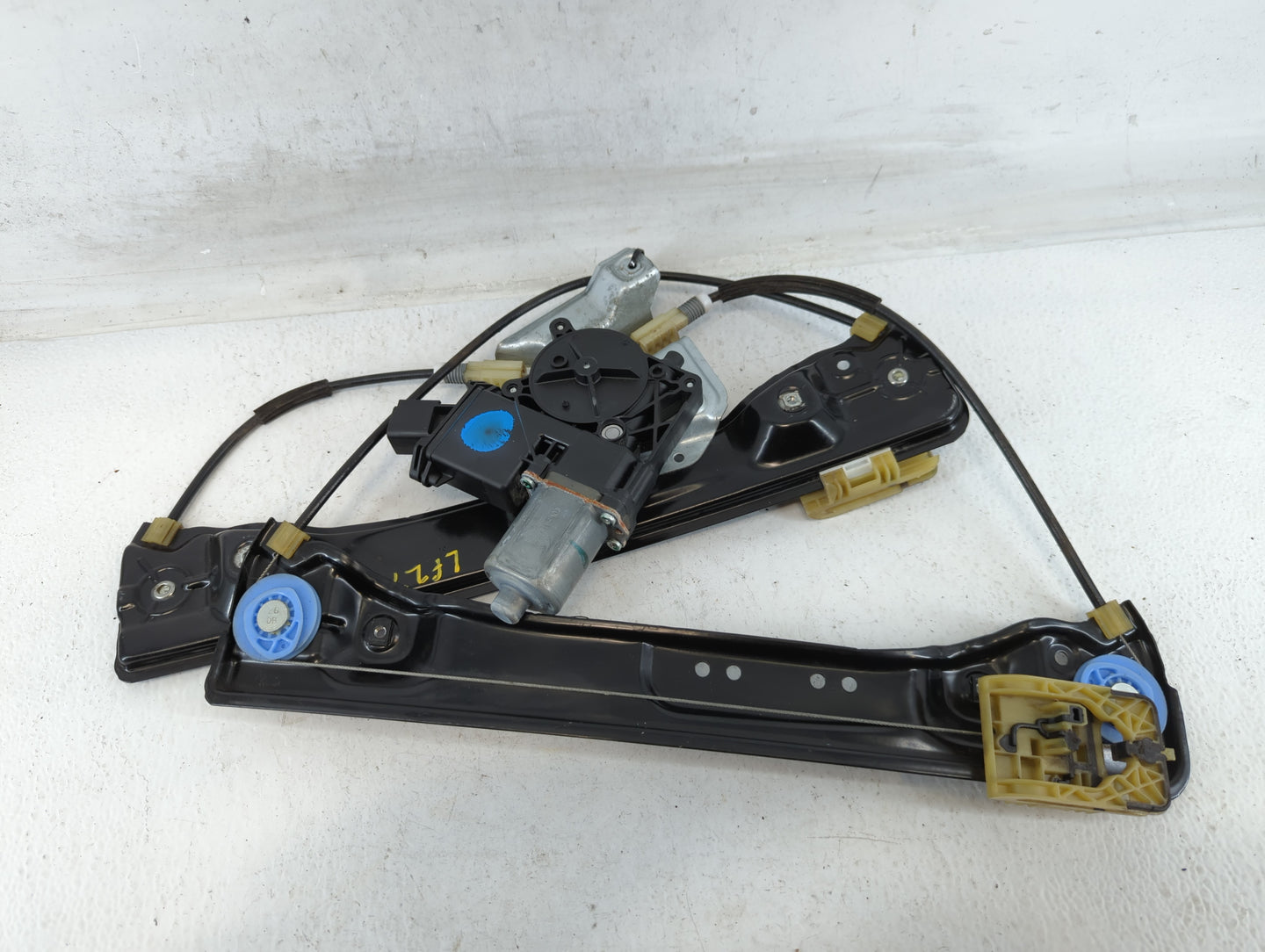 2011-2016 Buick Lacrosse Driver Left Front Window Regulator 700773 - Oemusedautoparts1.com