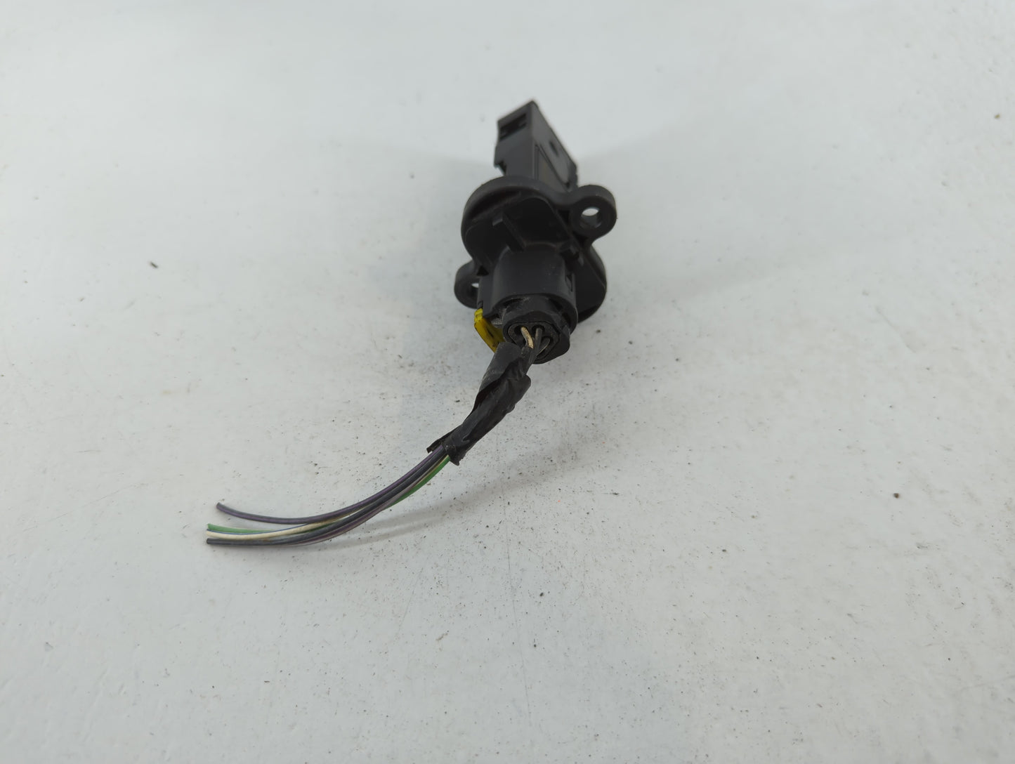 2010-2011 Buick Lacrosse Mass Air Flow Meter Maf - Oemusedautoparts1.com