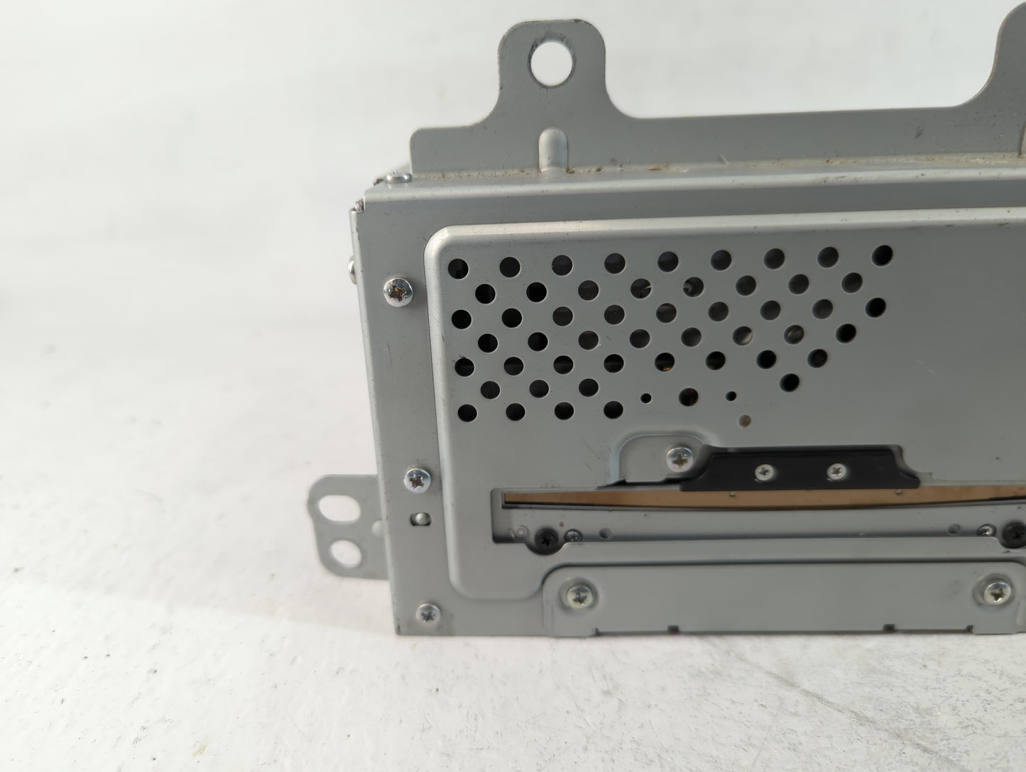 2010-2012 Buick Lacrosse Am Fm Cd Player Radio Receiver - Oemusedautoparts1.com