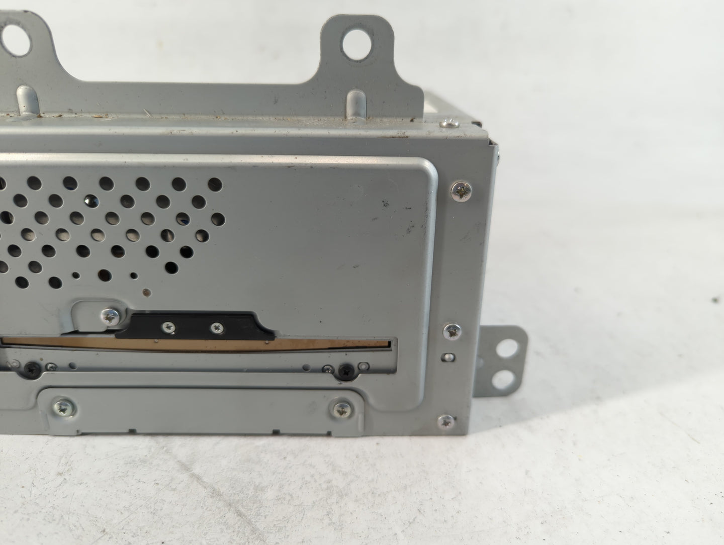 2010-2012 Buick Lacrosse Am Fm Cd Player Radio Receiver - Oemusedautoparts1.com