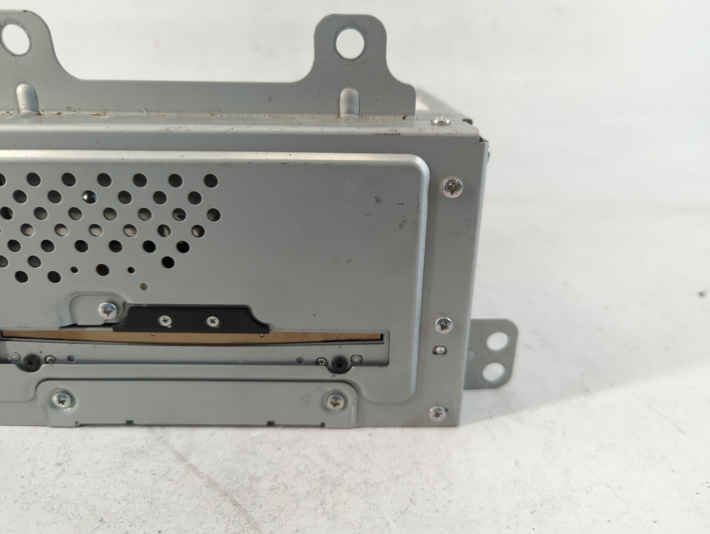 2010-2012 Buick Lacrosse Am Fm Cd Player Radio Receiver - Oemusedautoparts1.com