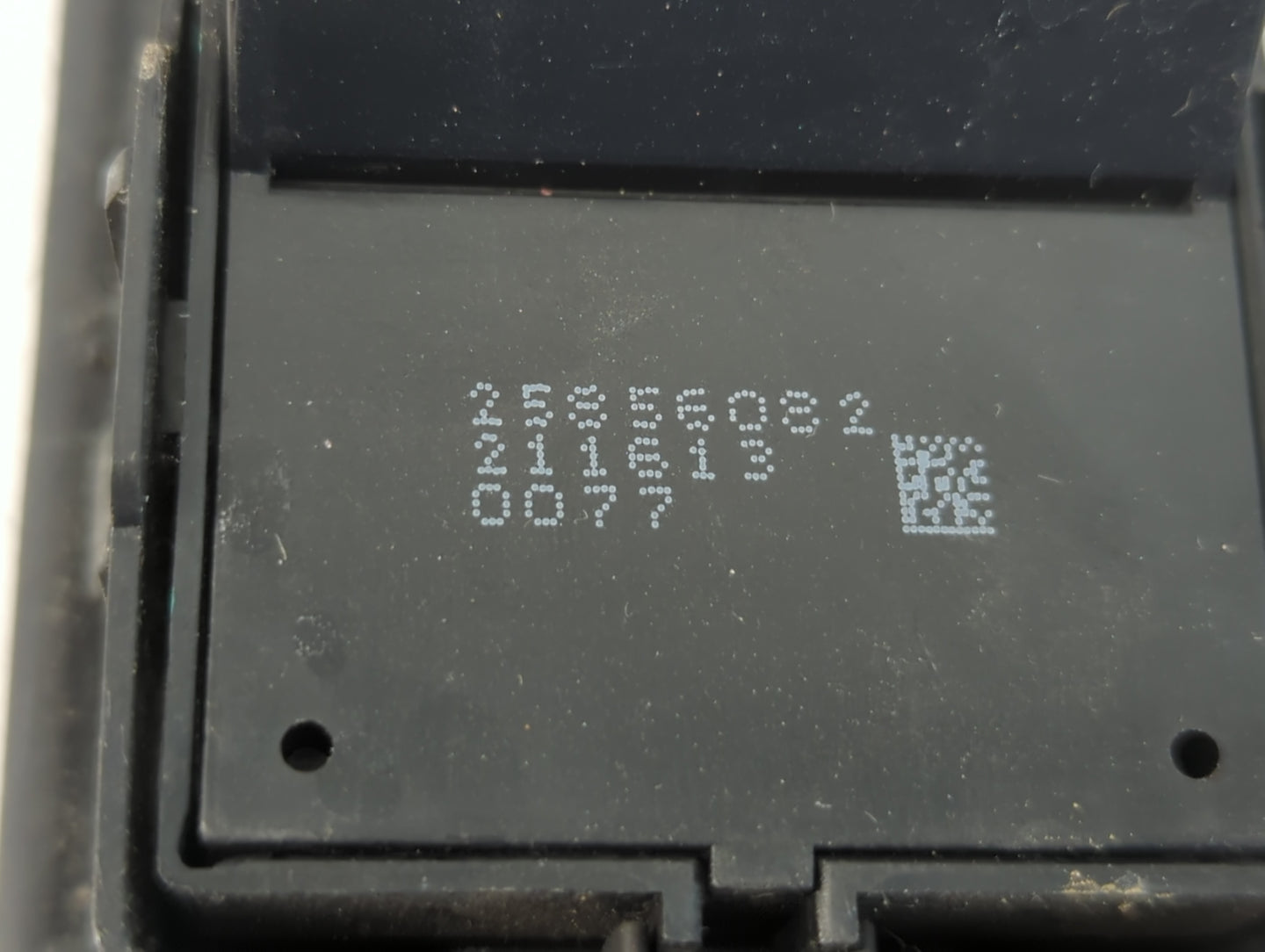 2010-2013 Buick Lacrosse Master Power Window Switch Replacement Driver Side Left P/N:25856082 Fits Fits 2010 2011 2012 2013 