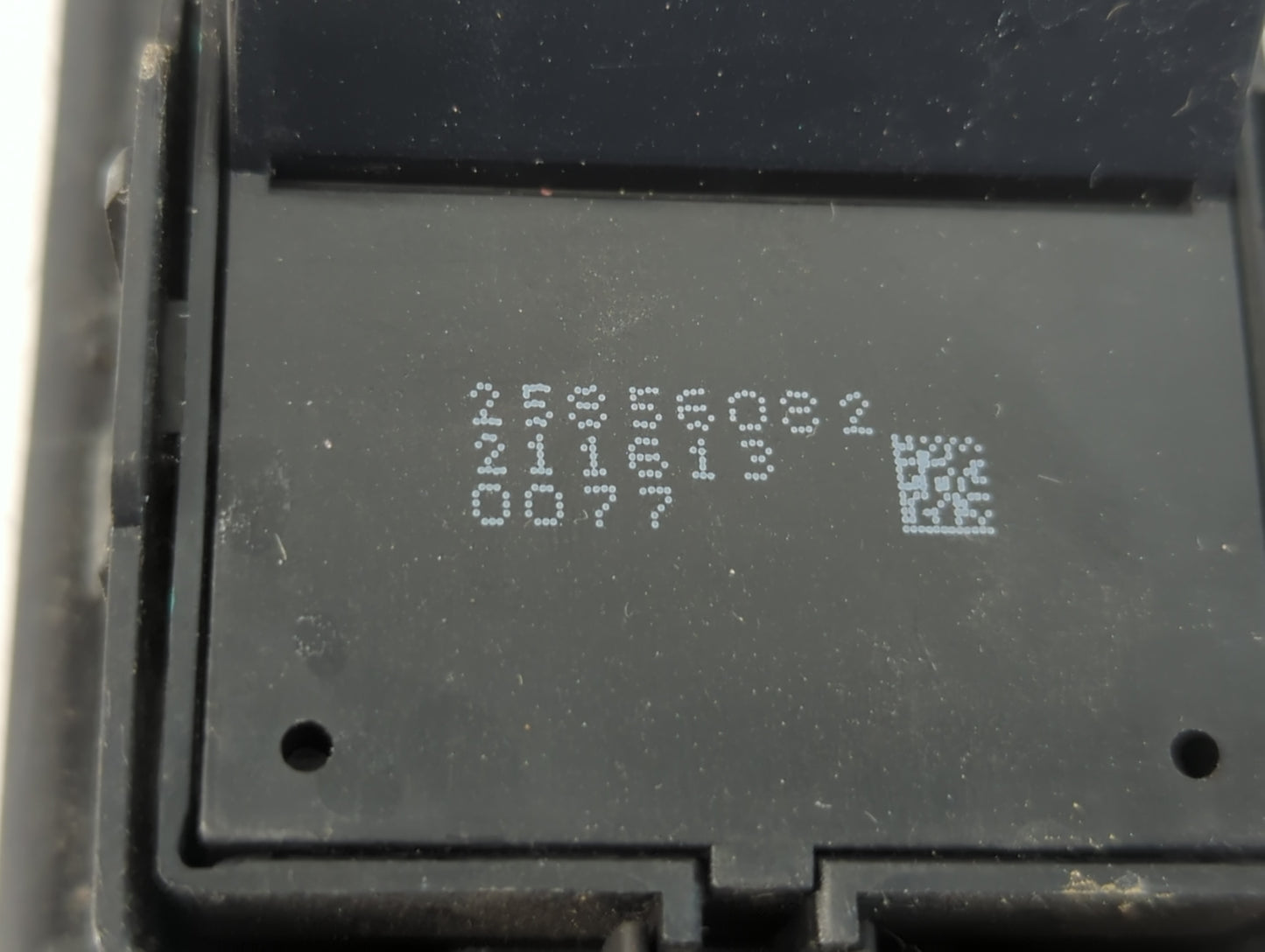 2010-2013 Buick Lacrosse Master Power Window Switch Replacement Driver Side Left P/N:25856082 Fits Fits 2010 2011 2012 2013 