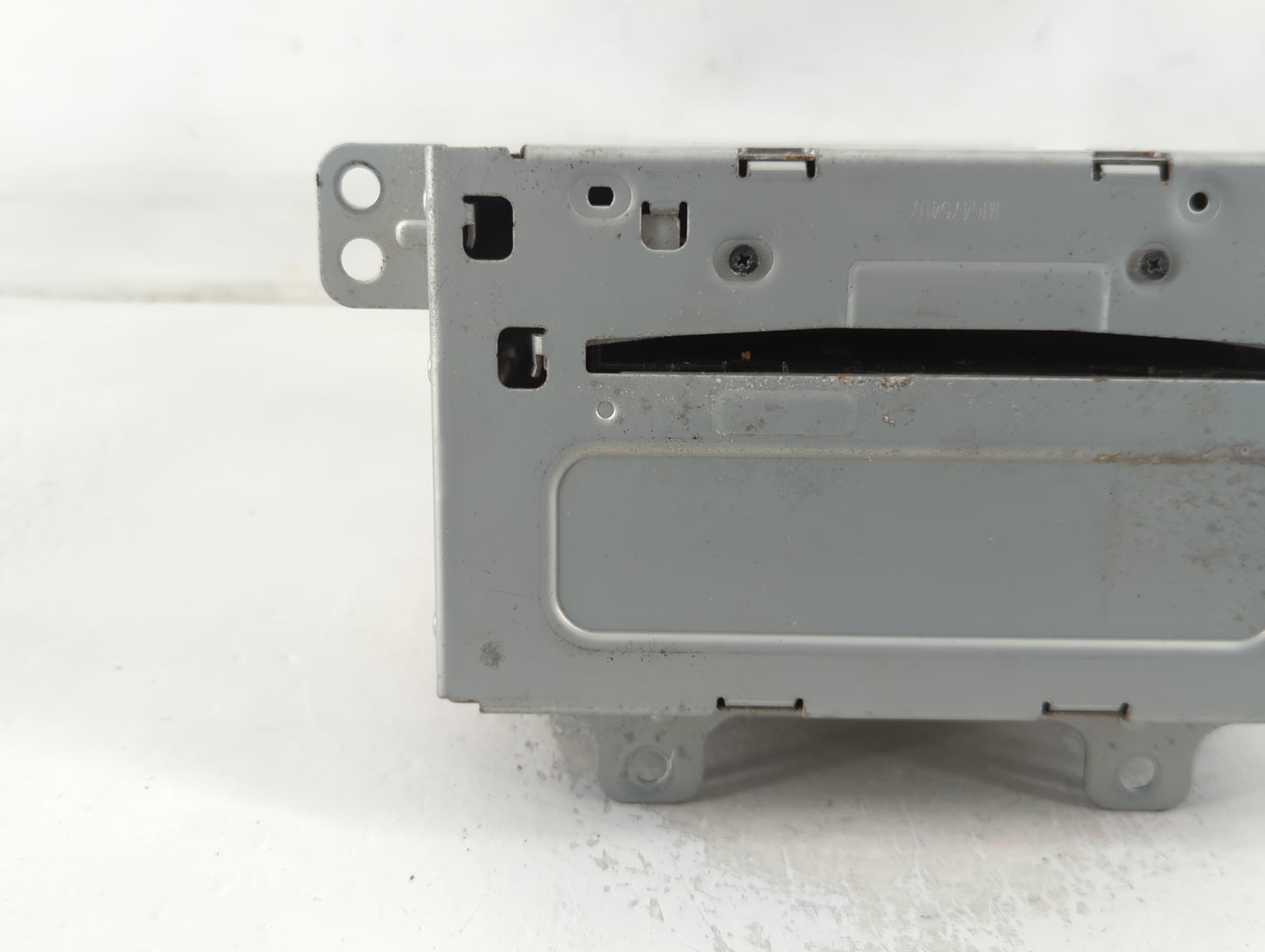 2011-2012 Buick Lacrosse Radio AM FM Cd Player Receiver Replacement P/N:20983517 Fits Fits 2010 2011 2012 OEM Used Auto Part