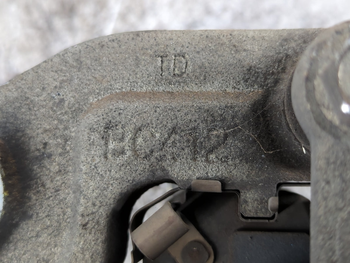 2010-2016 Buick Lacrosse Front Driver Left Brake Caliper 775253 - Oemusedautoparts1.com