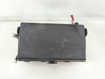 2011 Buick Lacrosse Fusebox Fuse Box Panel Relay Module P/N:812461952 Fits OEM Used Auto Parts - Oemusedautoparts1.com