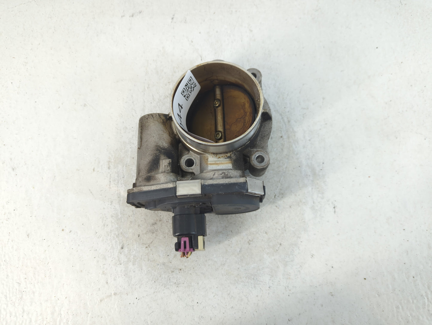 2010-2011 Buick Lacrosse Throttle Body P/N:995AA1909C Fits Fits 2007 2008 2009 2010 2011 OEM Used Auto Parts - Oemusedautopa