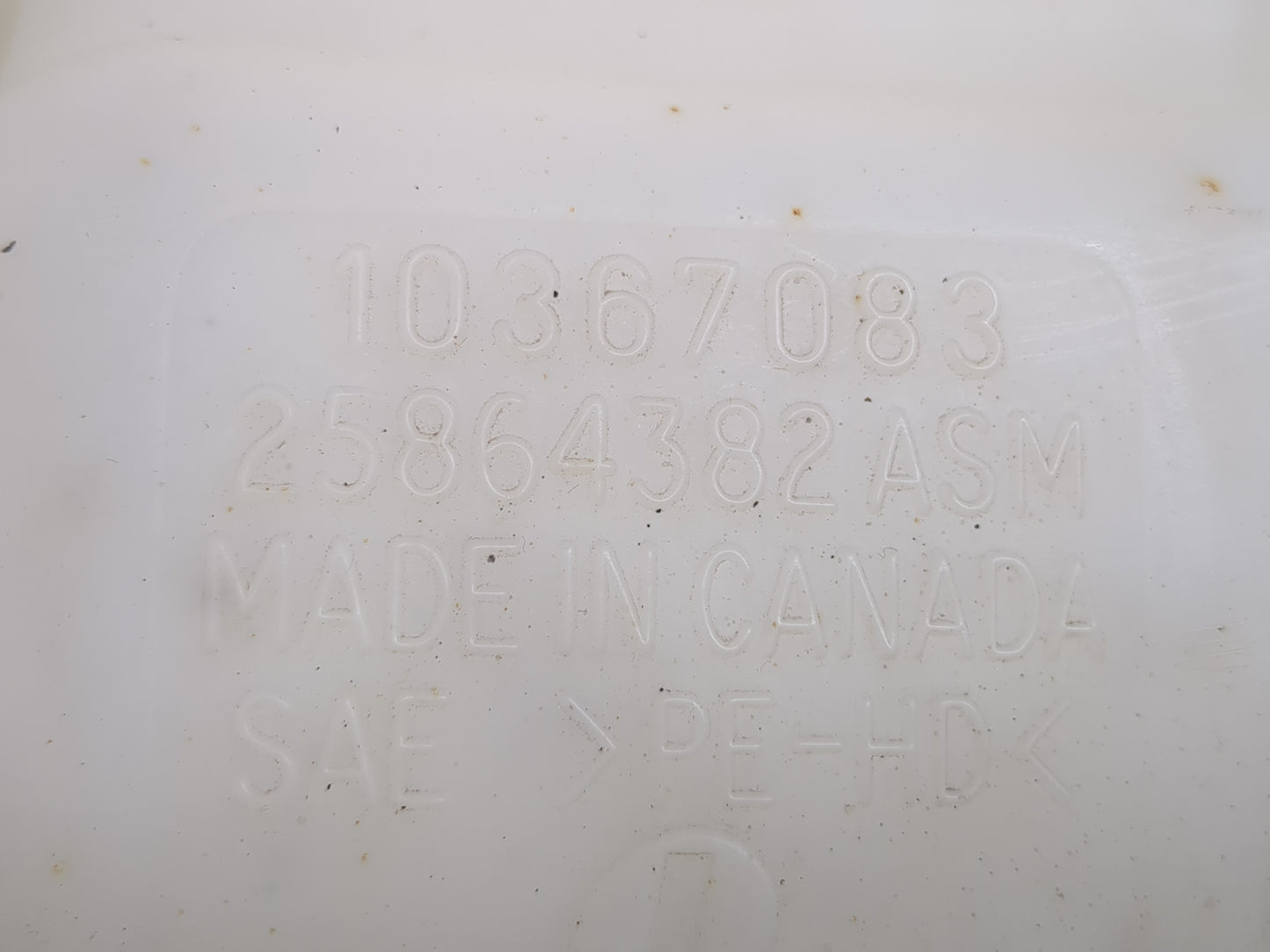 2006-2011 Buick Lucerne Windshield Washer Fluid Reservoir Bottle Oem - Oemusedautoparts1.com