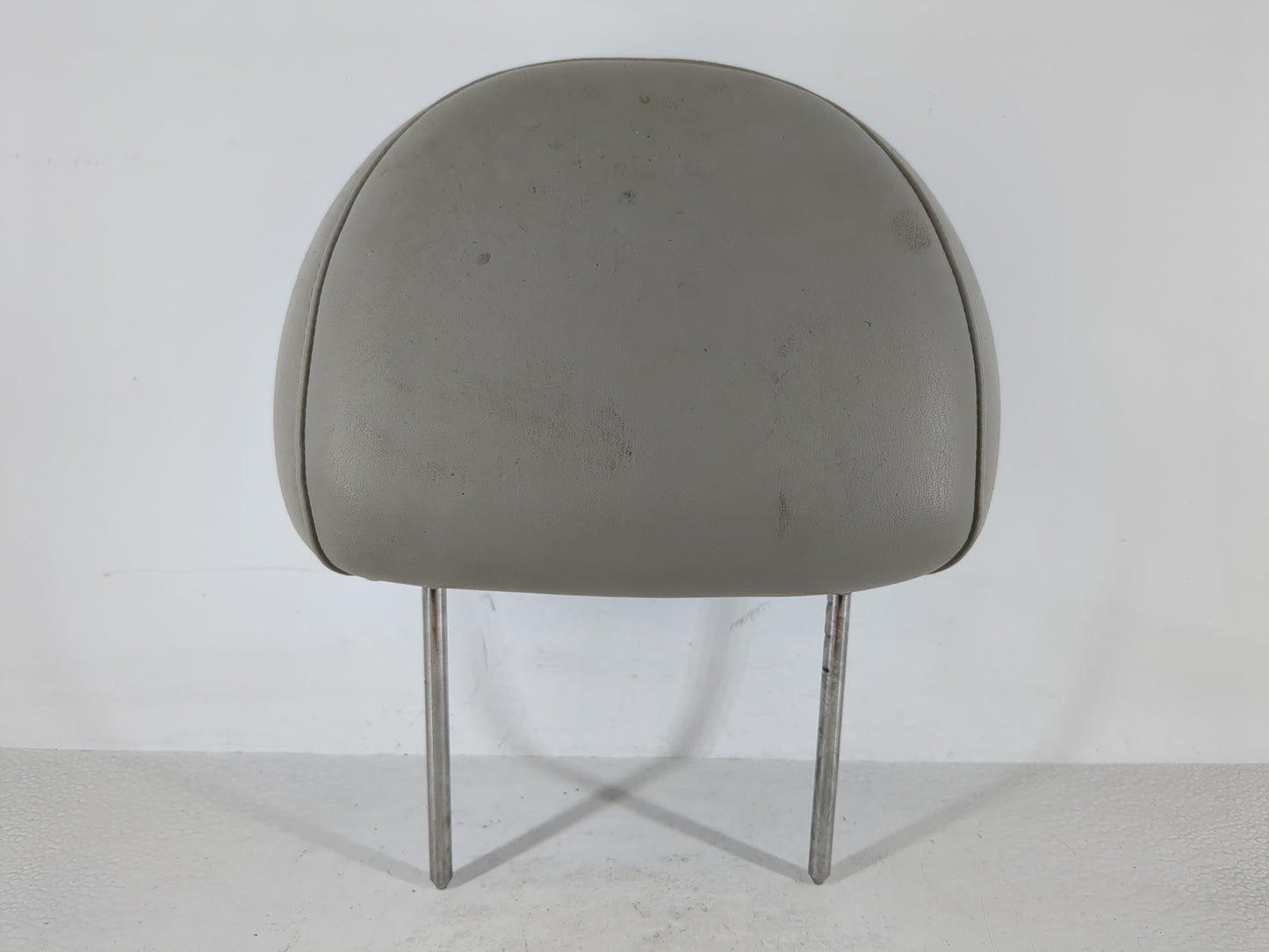2011-2011 Buick Lucerne Headrest Head Rest Front Driver Passenger Seat - Oemusedautoparts1.com