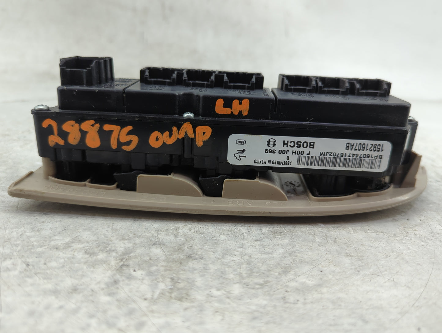 2006-2011 Buick Lucerne Master Power Window Switch Replacement Driver Side Left P/N:15921607AB Fits OEM Used Auto Parts - Oe