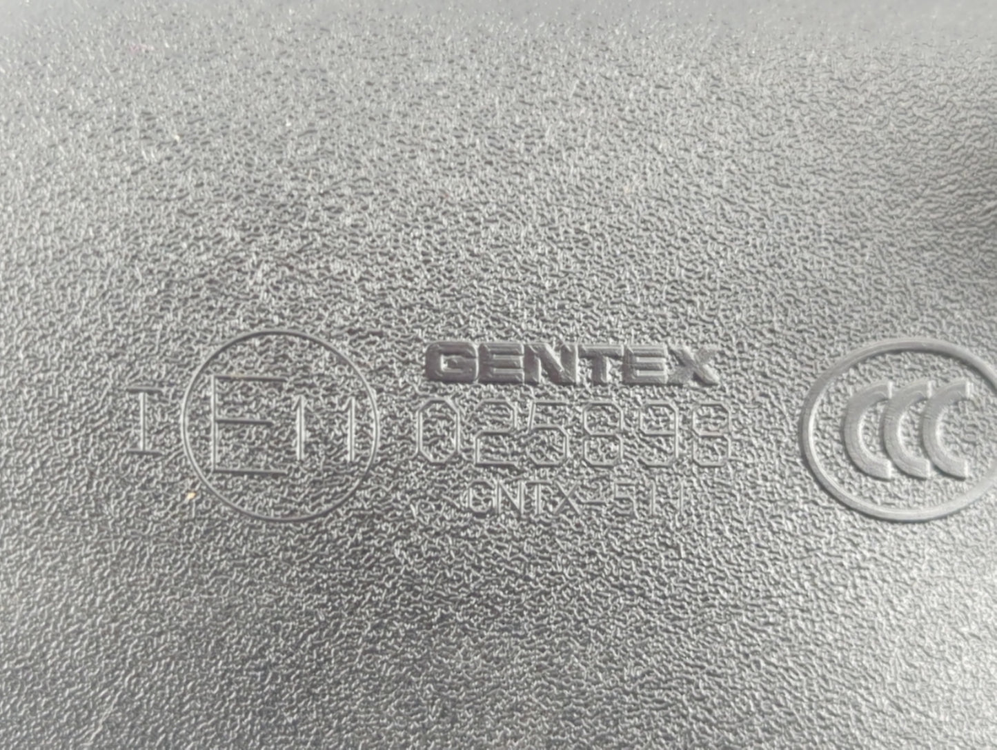 2006-2011 Buick Lucerne Interior Rear View Mirror Replacement OEM P/N:E11025898 Fits OEM Used Auto Parts - Oemusedautoparts1