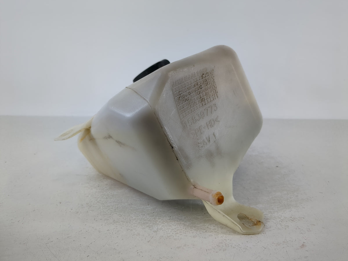 2006-2011 Buick Lucerne Radiator Coolant Overflow Expansion Tank Bottle 863387 - Oemusedautoparts1.com
