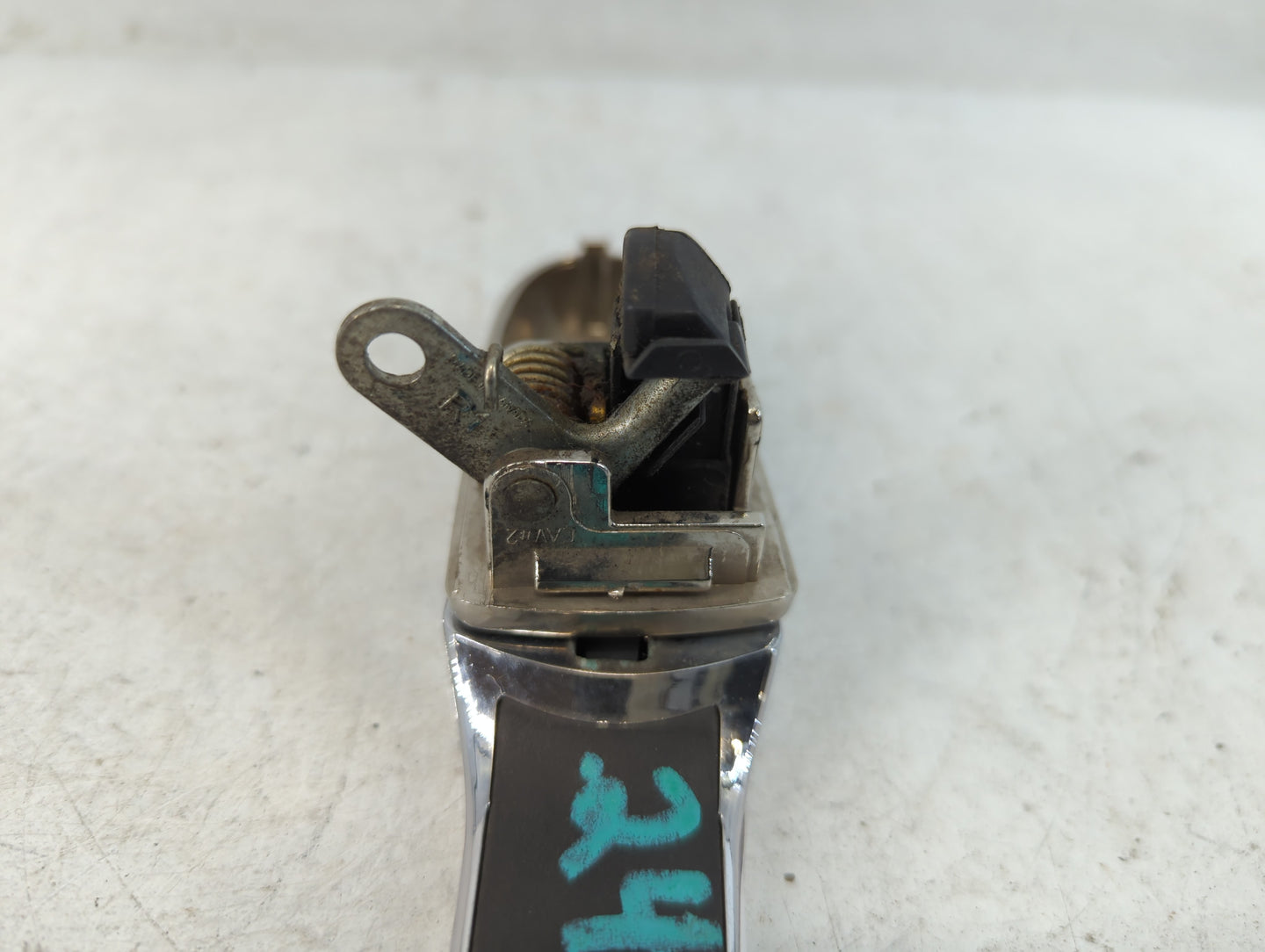 2006-2011 Buick Lucerne Driver Rear Left Door Handle Exterior Assembly - Oemusedautoparts1.com