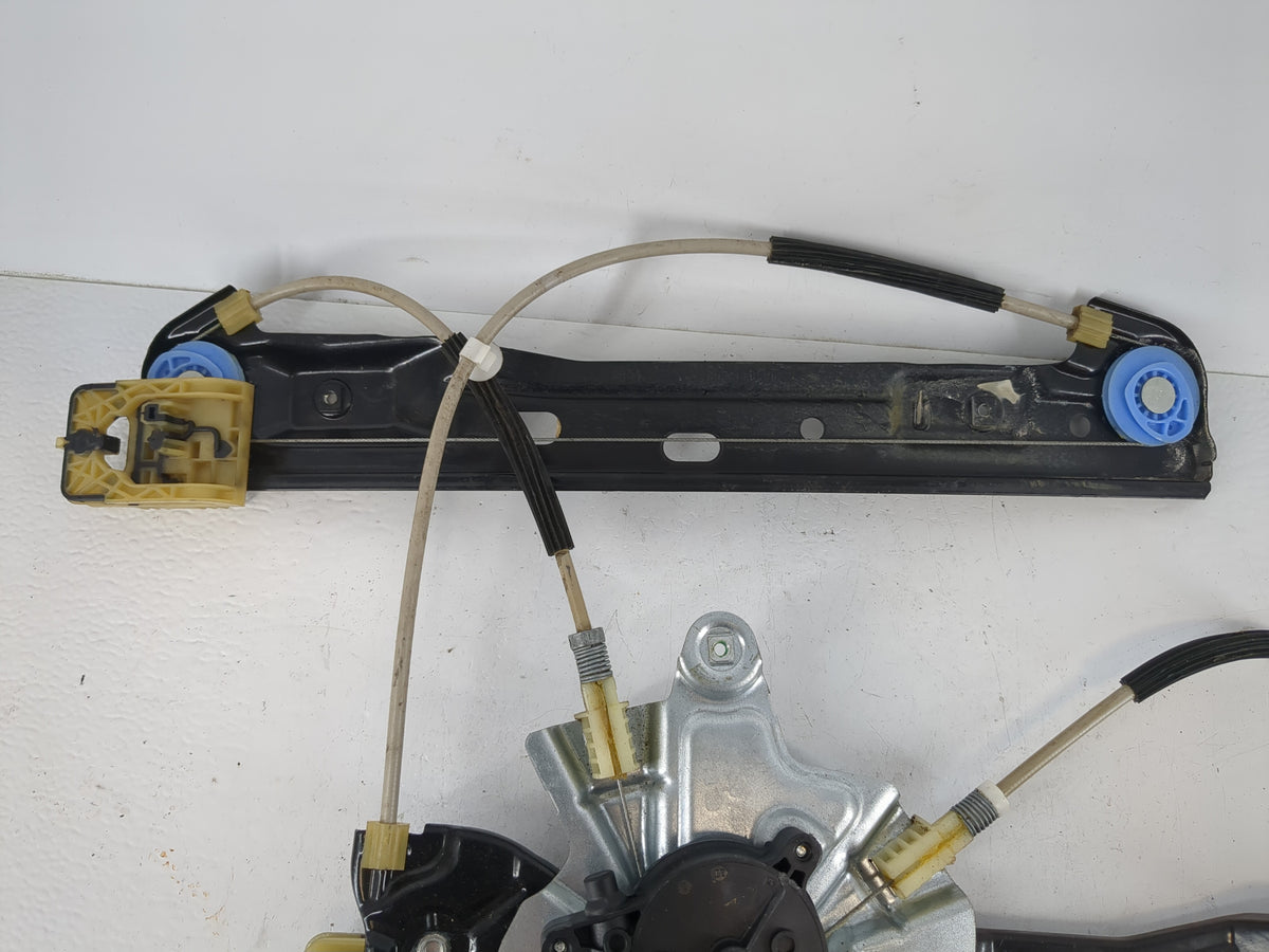2011-2017 Buick Regal Used Window Regulator Passenger Front 1036523 - Oemusedautoparts1.com