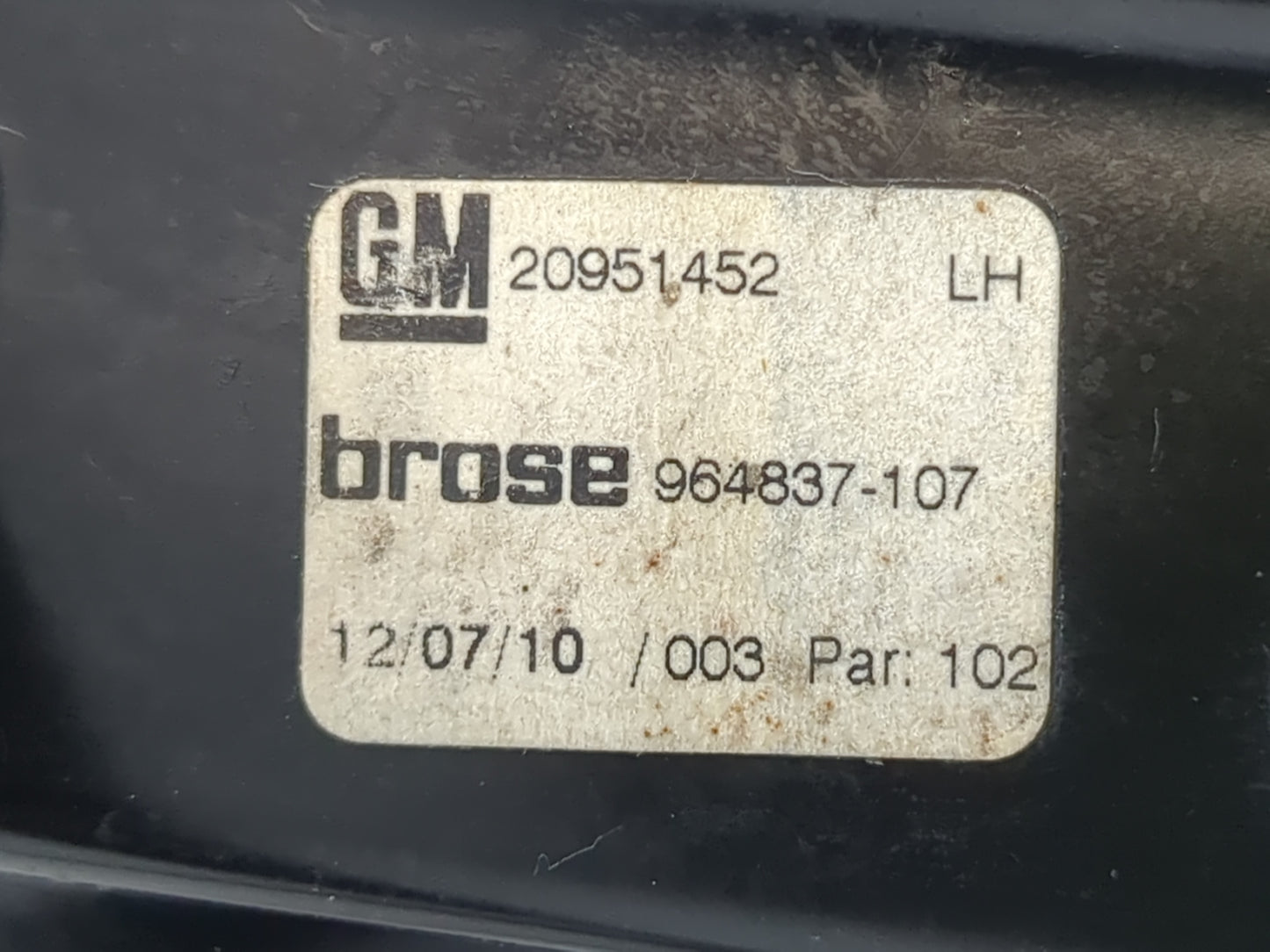 2011-2017 Buick Regal Driver Left Front Window Regulator - Oemusedautoparts1.com