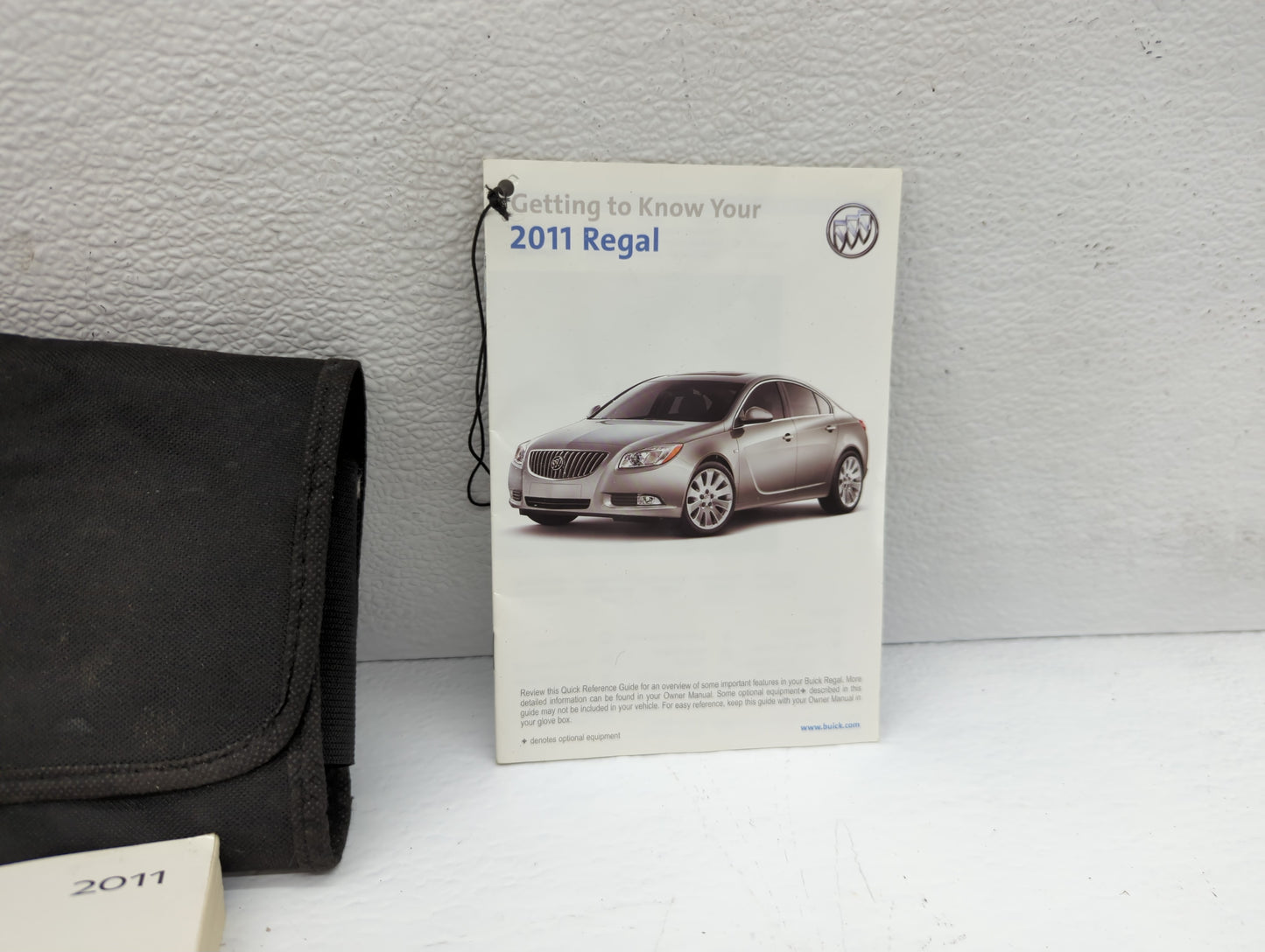 2011 Buick Regal Owners Manual Book Guide OEM Used Auto Parts - Oemusedautoparts1.com