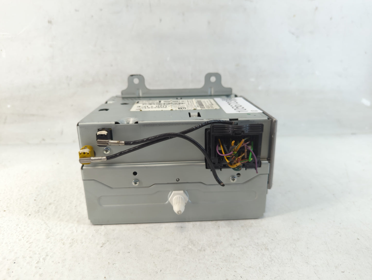 2011-2012 Buick Regal Radio AM FM Cd Player Receiver Replacement P/N:20983517 Fits Fits 2010 2011 2012 OEM Used Auto Parts -