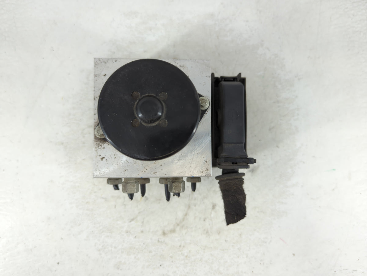 2011 Buick Regal Anti-Lock Brake ABS Pump Module Actuator OEM P/N:22757649 Fits OEM Used Auto Parts - Oemusedautoparts1.com