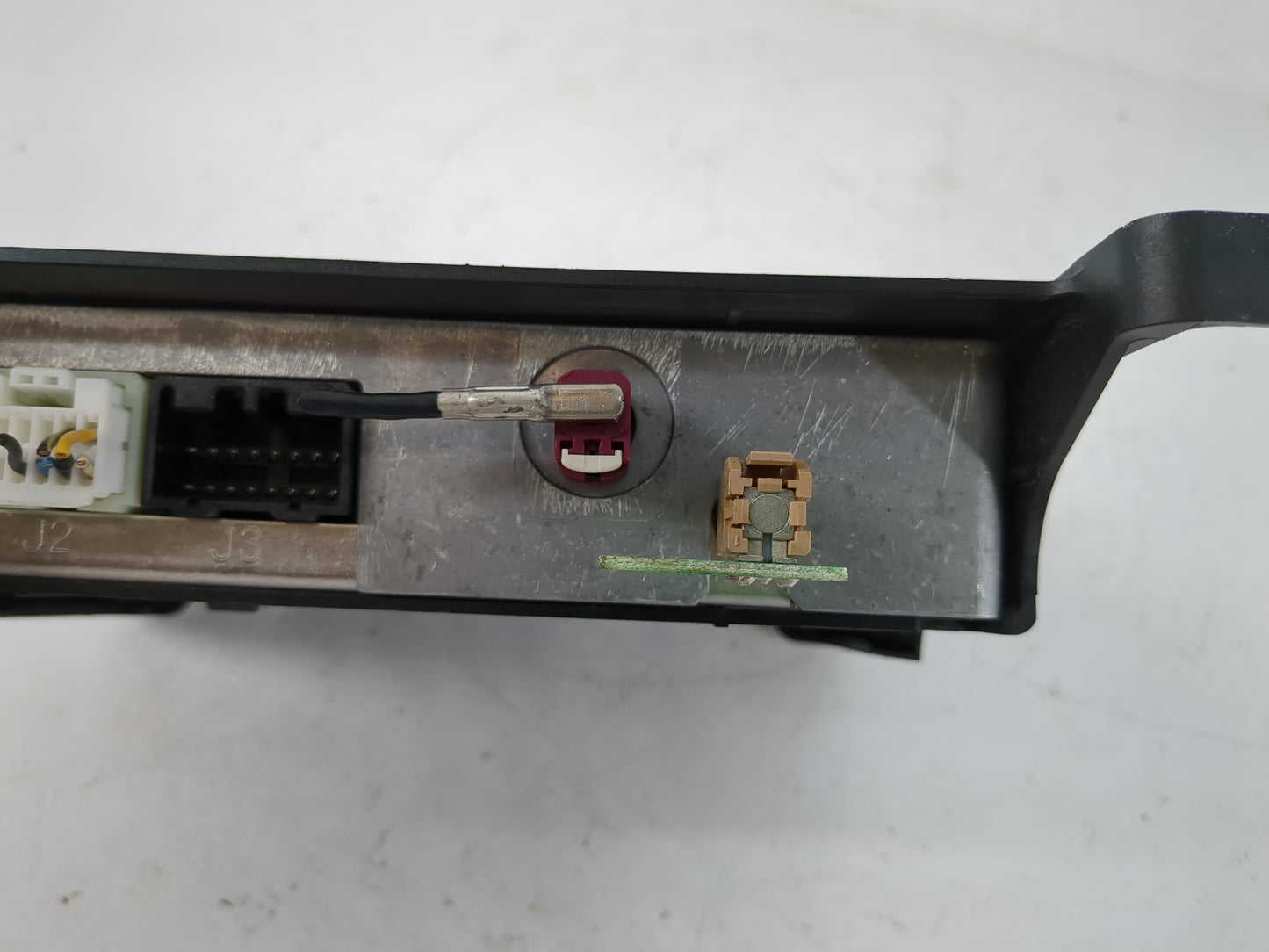Buick Regal Communication Control Module - Oemusedautoparts1.com