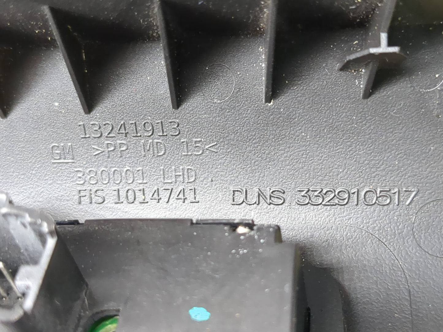 2011 Buick Regal Headlight Head Light Switch Lamp Control - Oemusedautoparts1.com