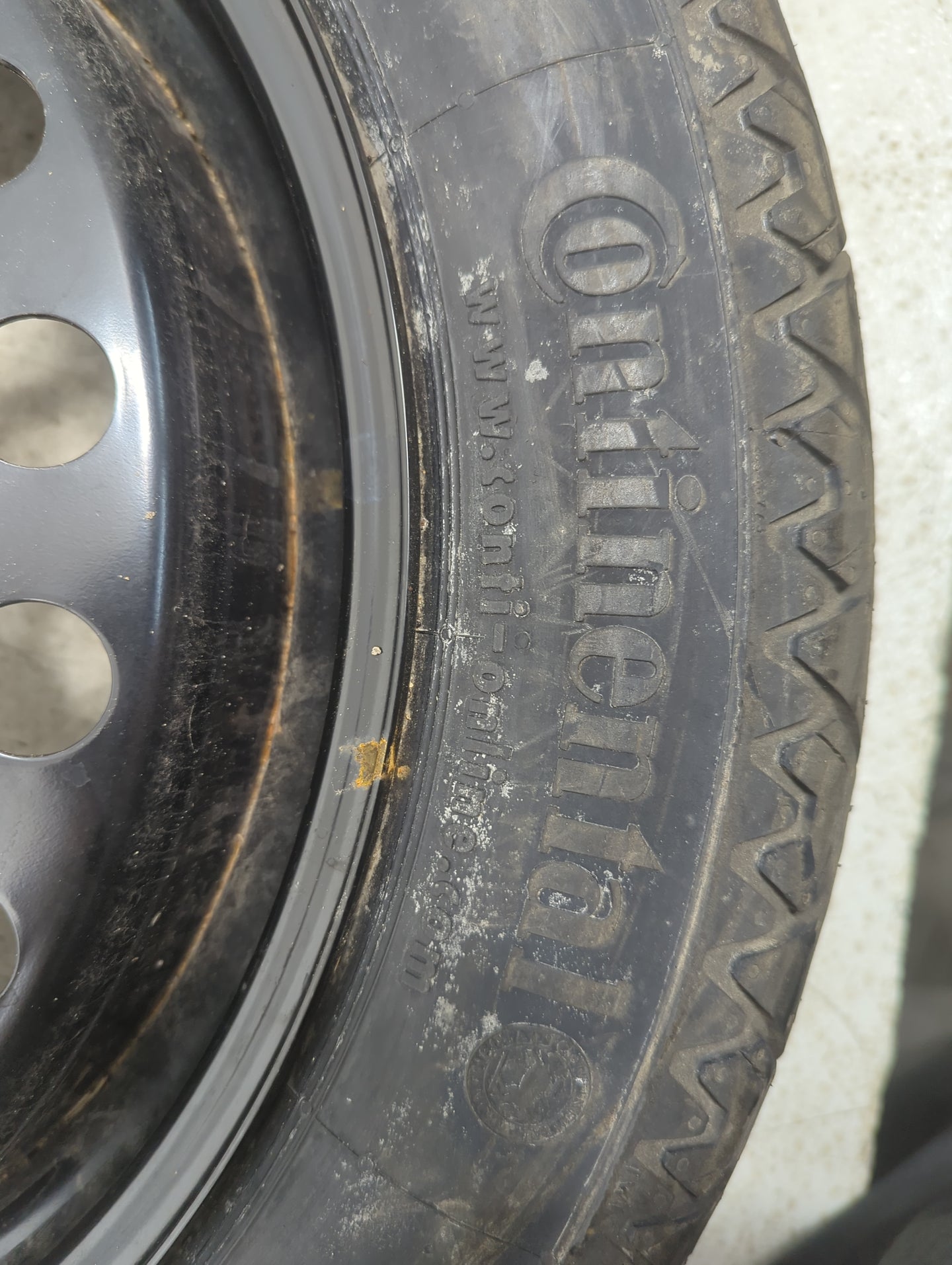 2011-2014 Buick Regal Spare Donut Tire Wheel Rim Oem - Oemusedautoparts1.com