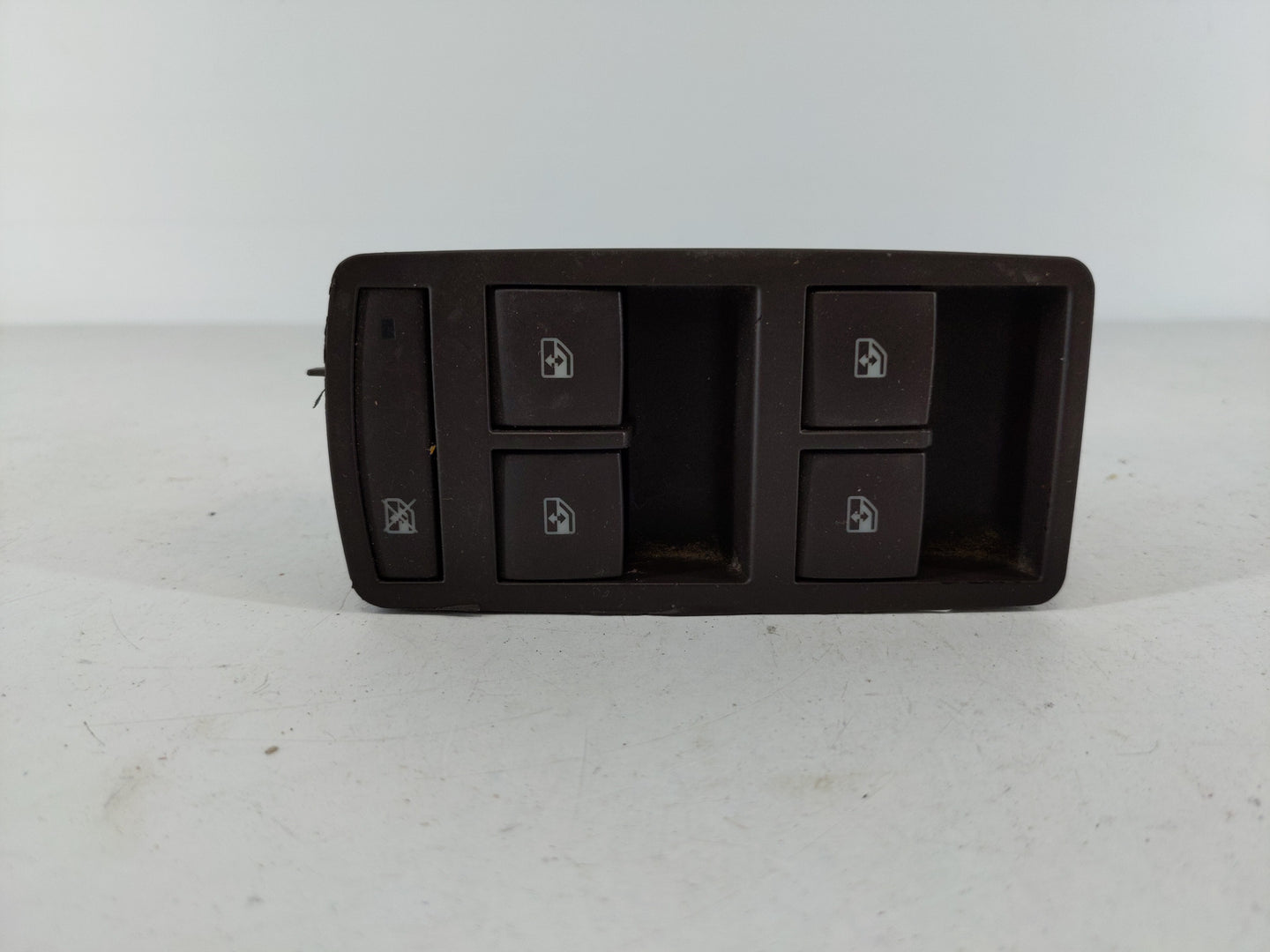 2011 Buick Regal Master Power Window Switch Replacement Driver Side Left P/N:13320973 Fits Fits 2012 OEM Used Auto Parts - O