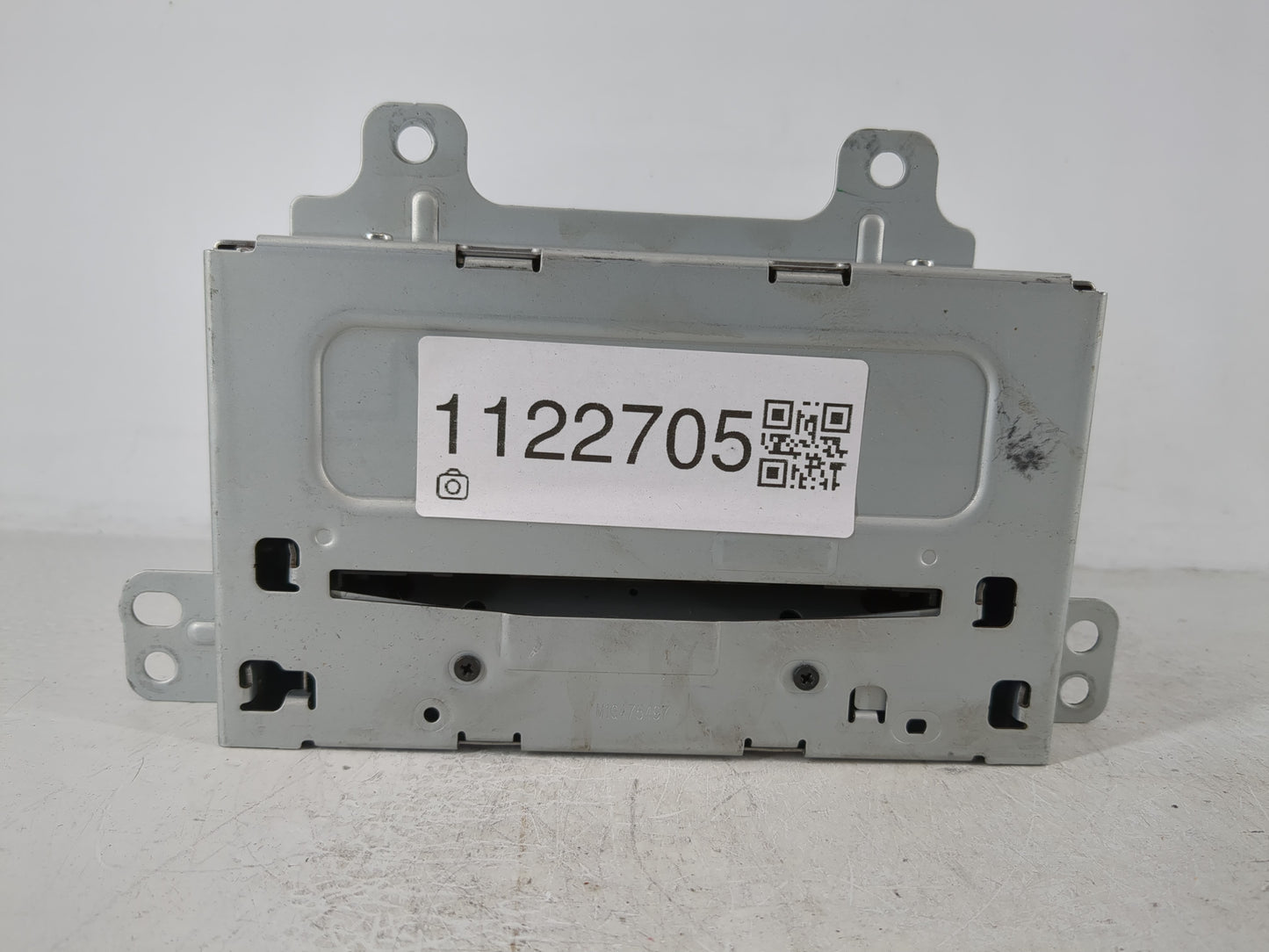 2011 Buick Regal Radio AM FM Cd Player Receiver Replacement P/N:20983517 Fits Fits 2010 OEM Used Auto Parts - Oemusedautopar
