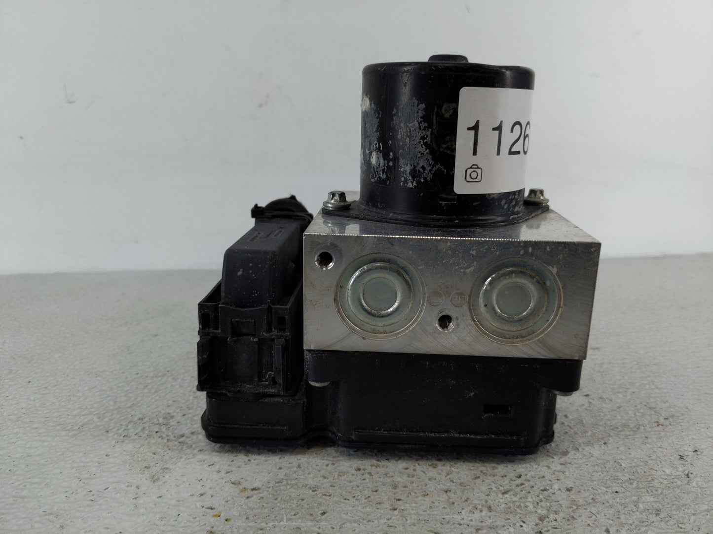 2011 Buick Regal ABS Pump Control Module Replacement P/N:13332549 Fits OEM Used Auto Parts - Oemusedautoparts1.com
