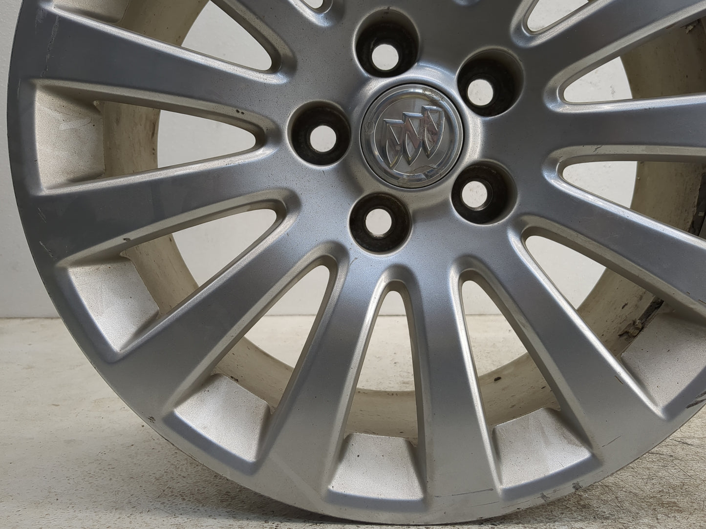 2011-2013 Buick Regal Oem Wheel Rim - Oemusedautoparts1.com
