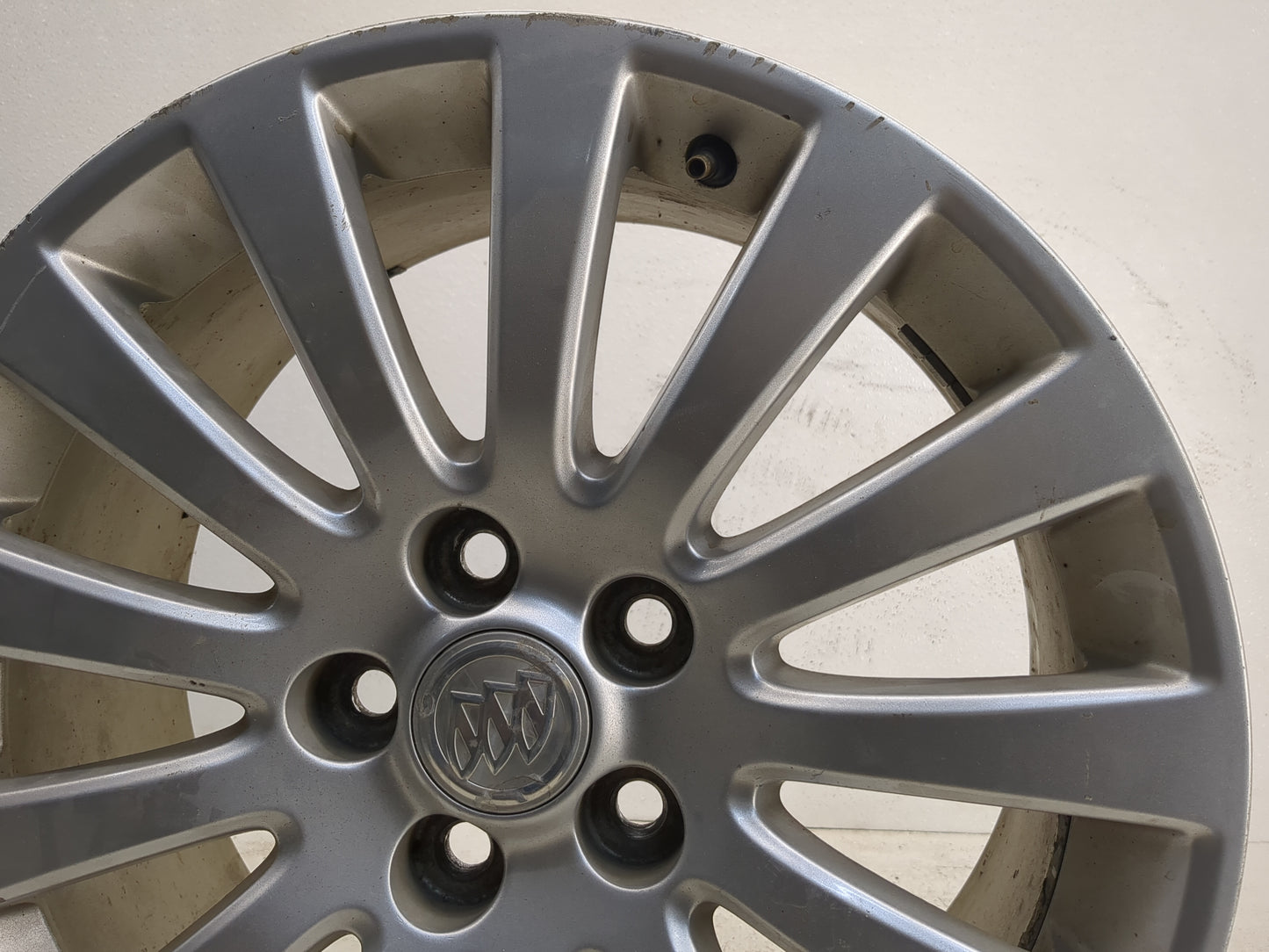 2011-2013 Buick Regal Oem Wheel Rim - Oemusedautoparts1.com