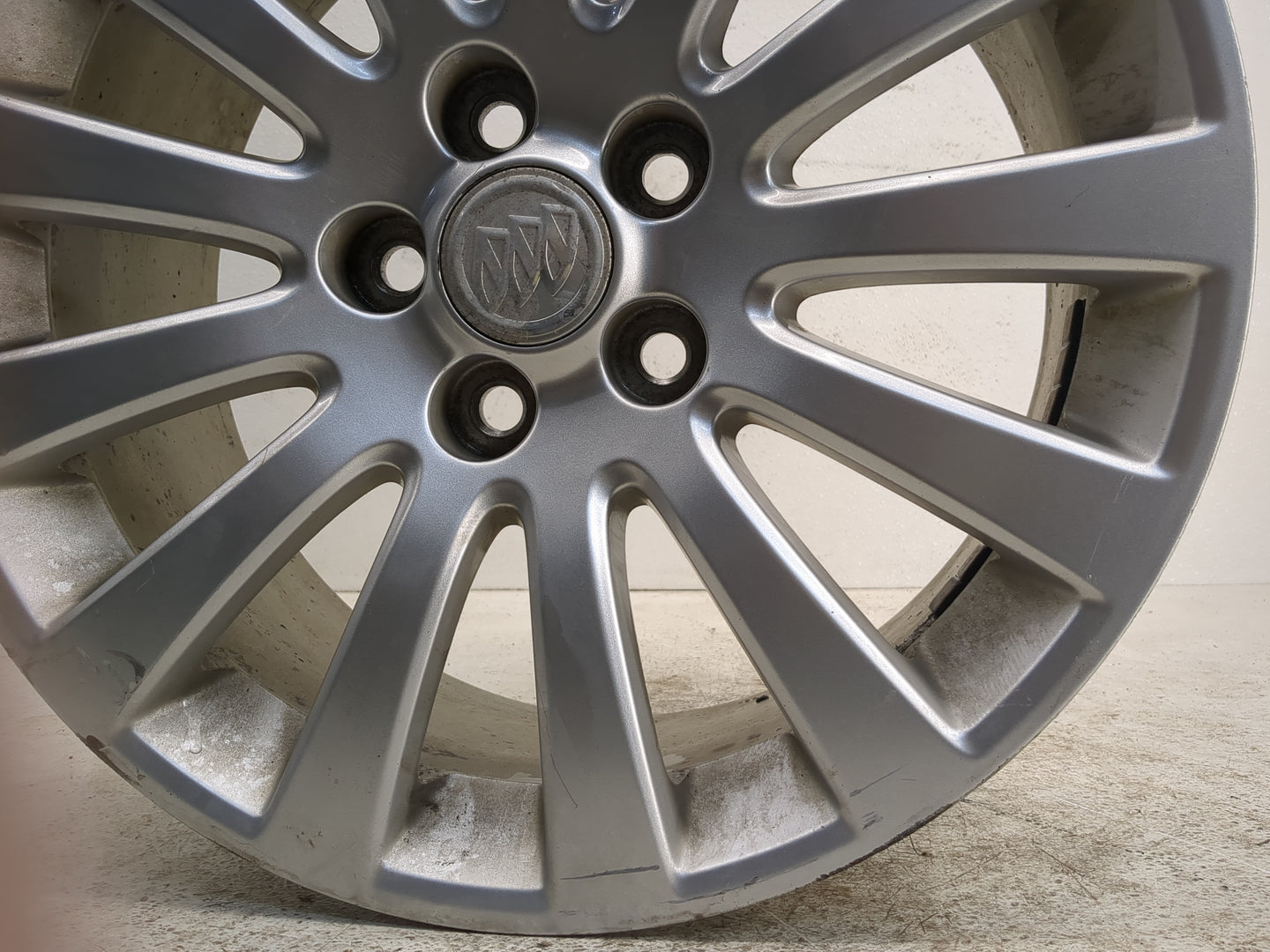 2011-2013 Buick Regal Oem Wheel Rim - Oemusedautoparts1.com