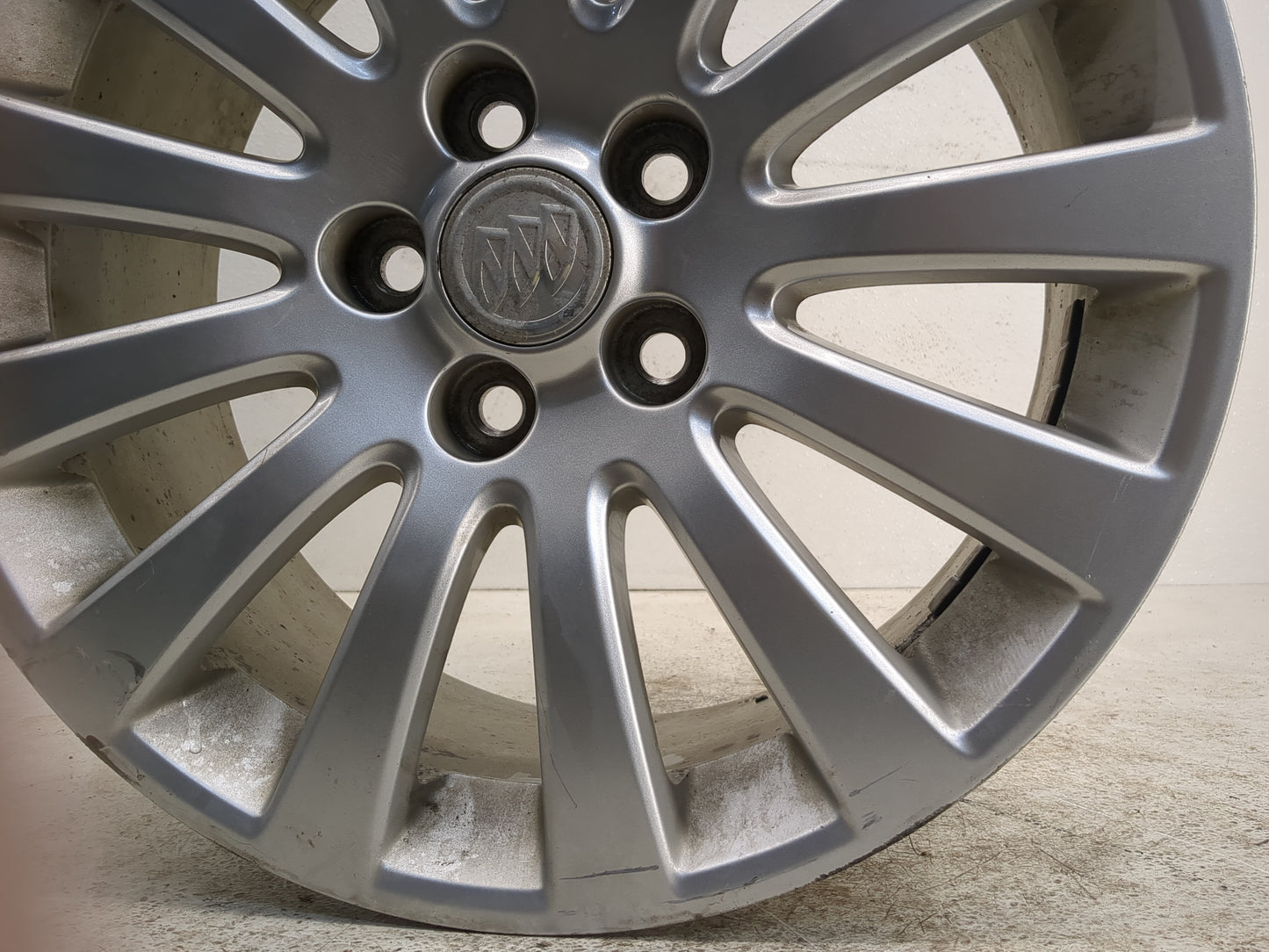 2011-2013 Buick Regal Oem Wheel Rim - Oemusedautoparts1.com