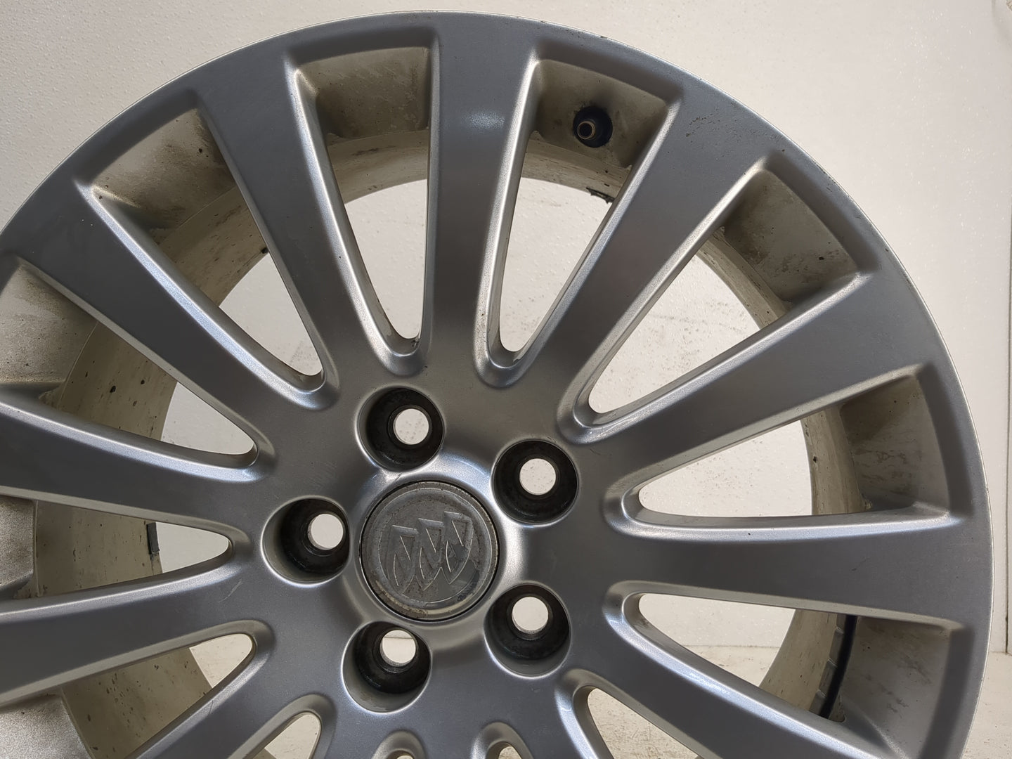 2011-2013 Buick Regal Oem Wheel Rim - Oemusedautoparts1.com
