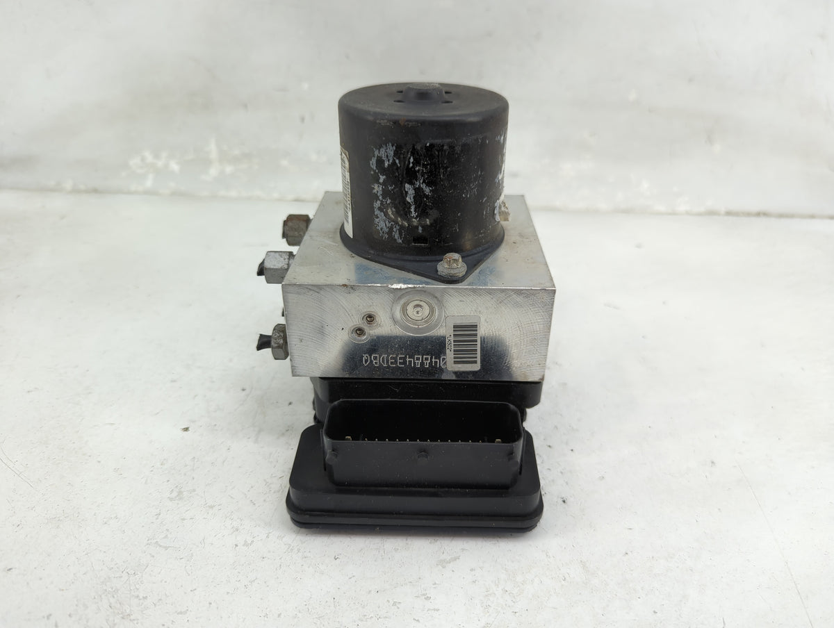 2011 Buick Regal Anti-Lock Brake ABS Pump Module Actuator OEM P/N:22757649 Fits OEM Used Auto Parts - Oemusedautoparts1.com