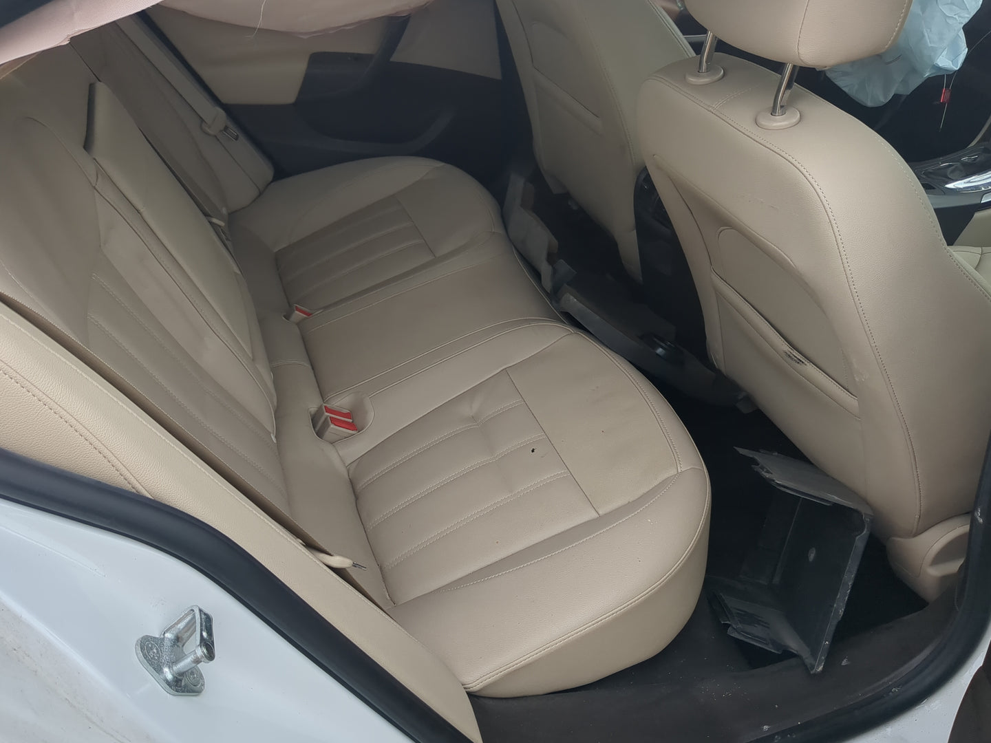 2011 Buick Regal Rear Seat Oem - Oemusedautoparts1.com