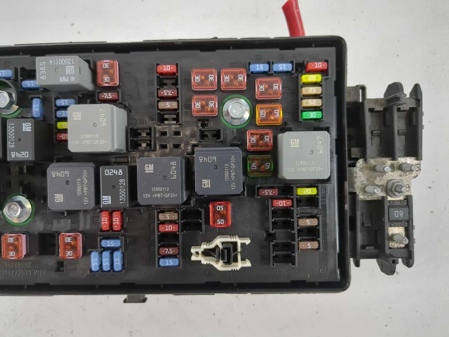 2011 Buick Regal Fusebox Fuse Box Panel Relay Module P/N:13343935 Fits OEM Used Auto Parts - Oemusedautoparts1.com