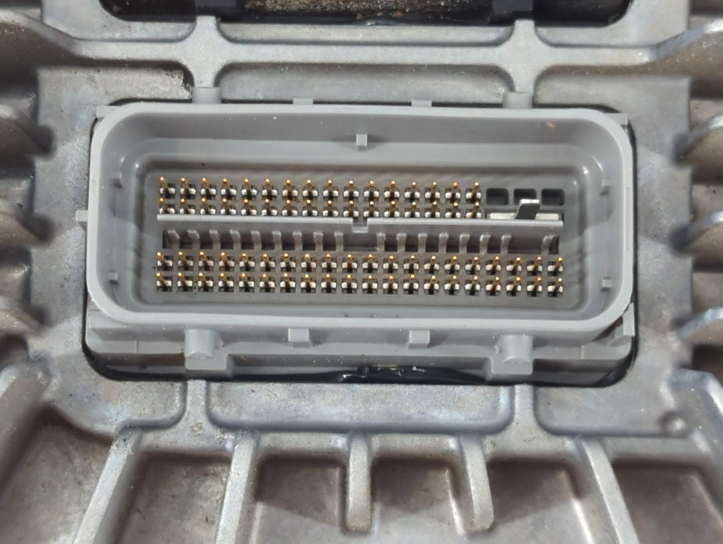 2011 Buick Regal PCM Engine Control Computer ECU ECM PCU OEM P/N:12642569 Fits Fits 2010 2012 2013 OEM Used Auto Parts - Oem