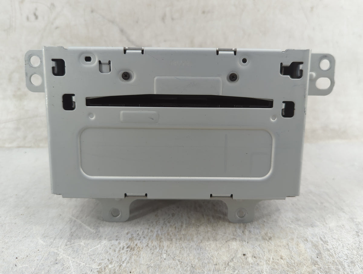 2011-2012 Buick Regal Radio AM FM Cd Player Receiver Replacement P/N:20983517 Fits Fits 2010 2011 2012 OEM Used Auto Parts -