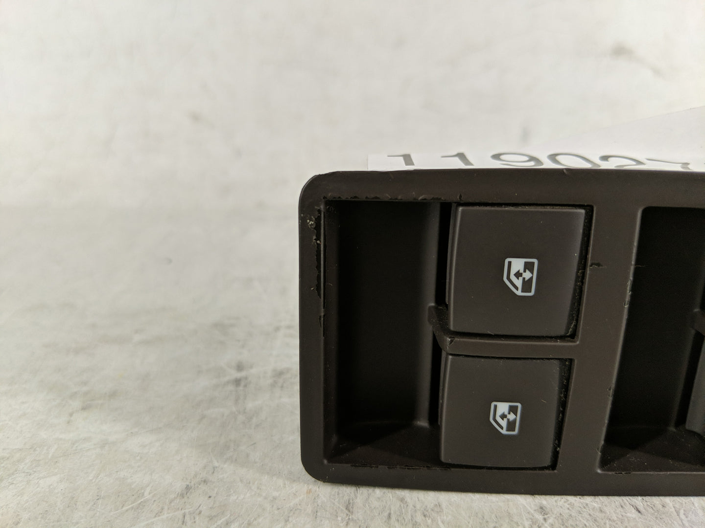 2011 Buick Regal Master Power Window Switch Replacement Driver Side Left P/N:13320973 Fits Fits 2012 OEM Used Auto Parts - O