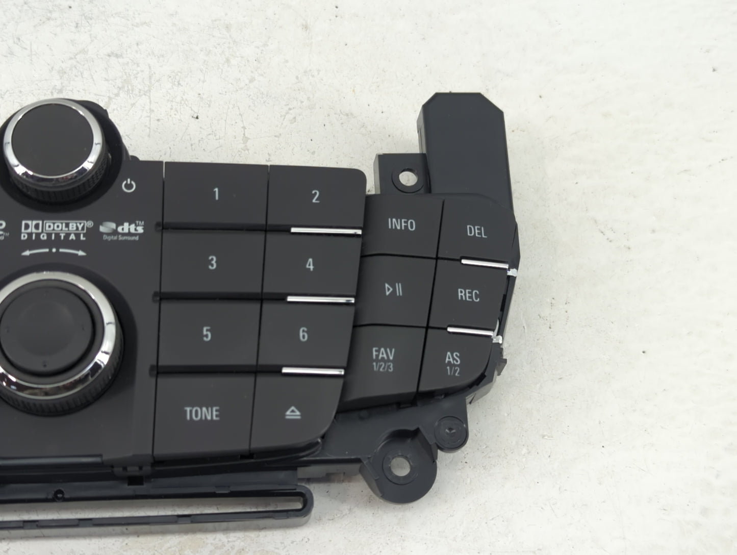2011-2011 Buick Regal Radio Control Panel - Oemusedautoparts1.com