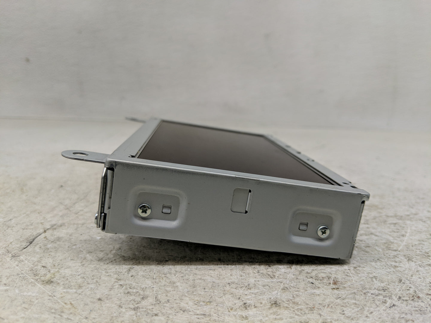 2011-2011 Buick Regal Information Display Screen - Oemusedautoparts1.com