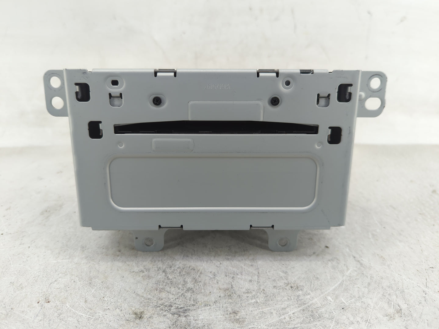 2011-2012 Buick Regal Radio AM FM Cd Player Receiver Replacement P/N:20983517 Fits Fits 2010 2011 2012 OEM Used Auto Parts -