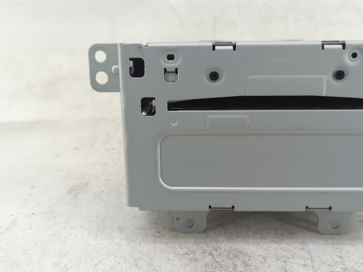 2011-2012 Buick Regal Radio AM FM Cd Player Receiver Replacement P/N:20983517 Fits Fits 2010 2011 2012 OEM Used Auto Parts -